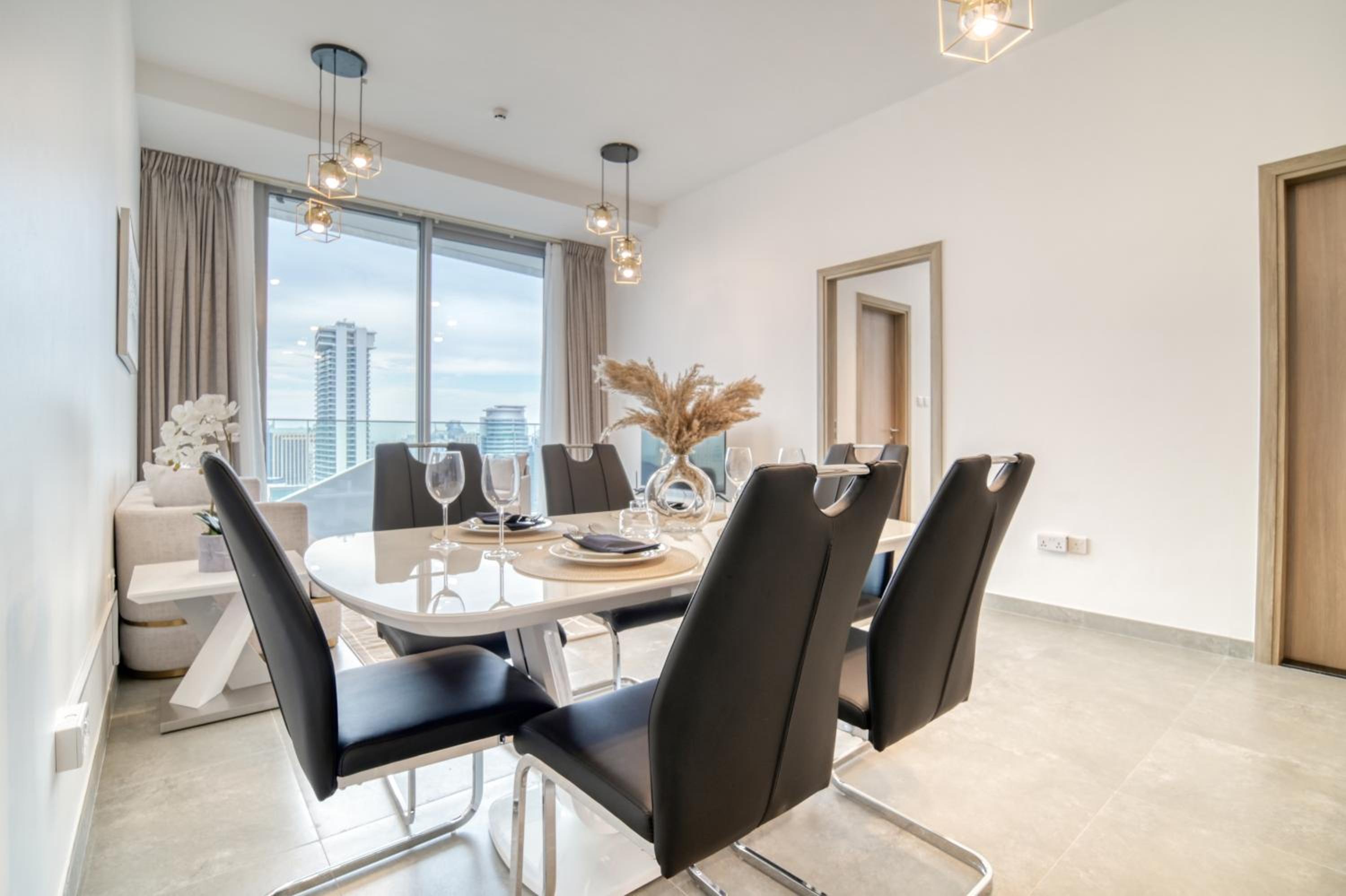 Stella Maris, Dubai Marina - Mint Stay