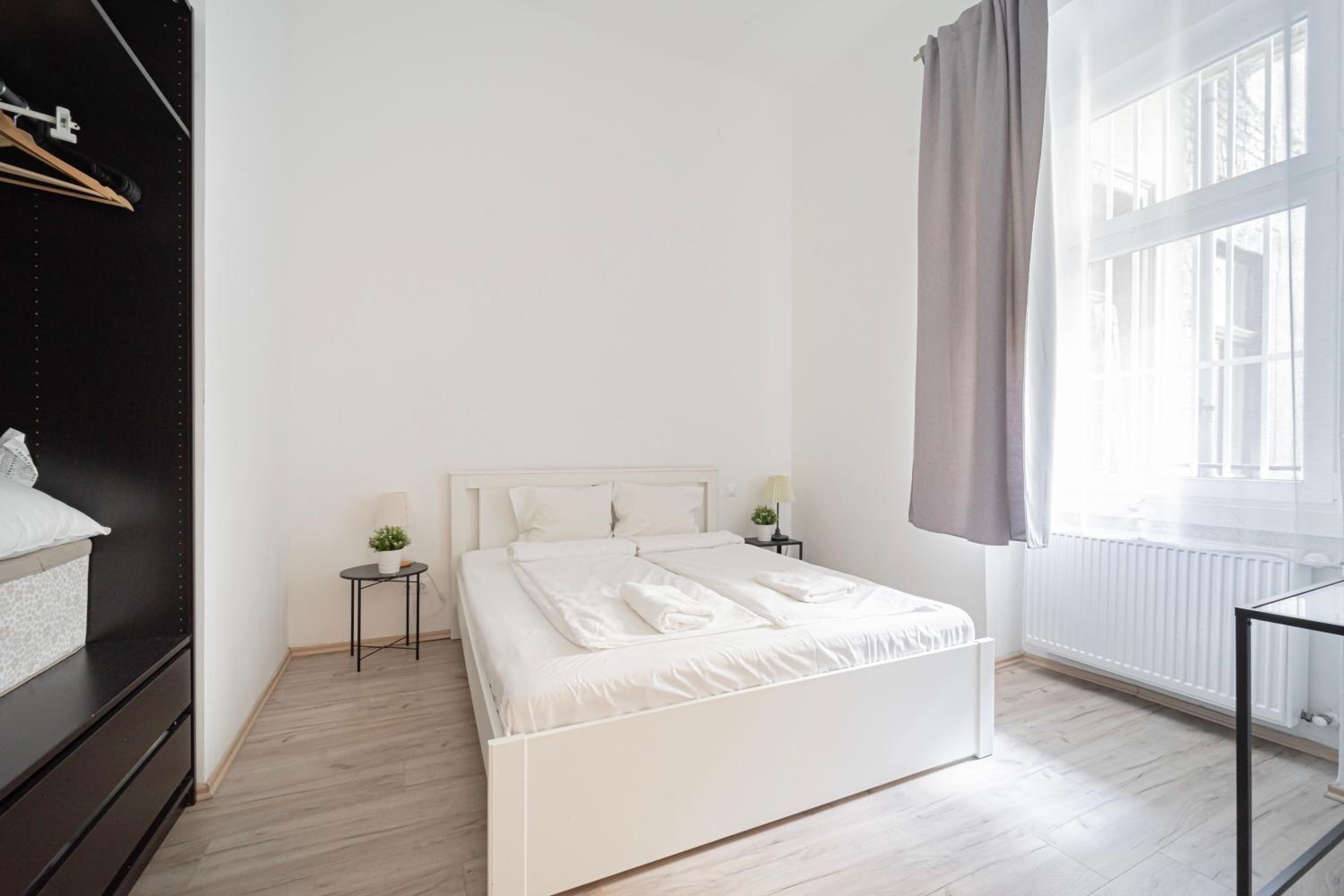 Casabella Apt - 2 bedroom near to Andrassy Ave view 4