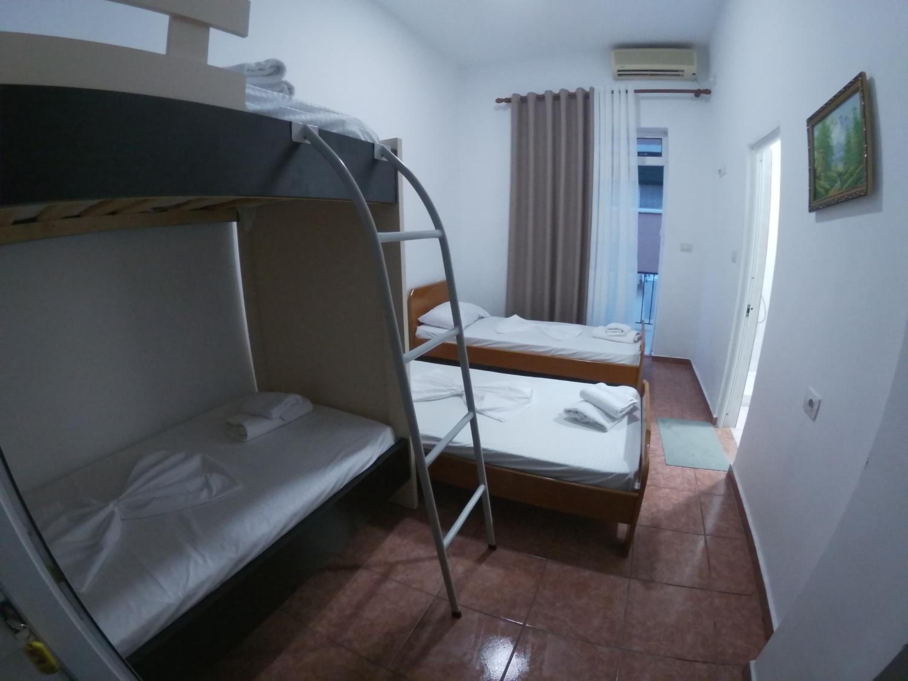 Hostel Casa Mia SR