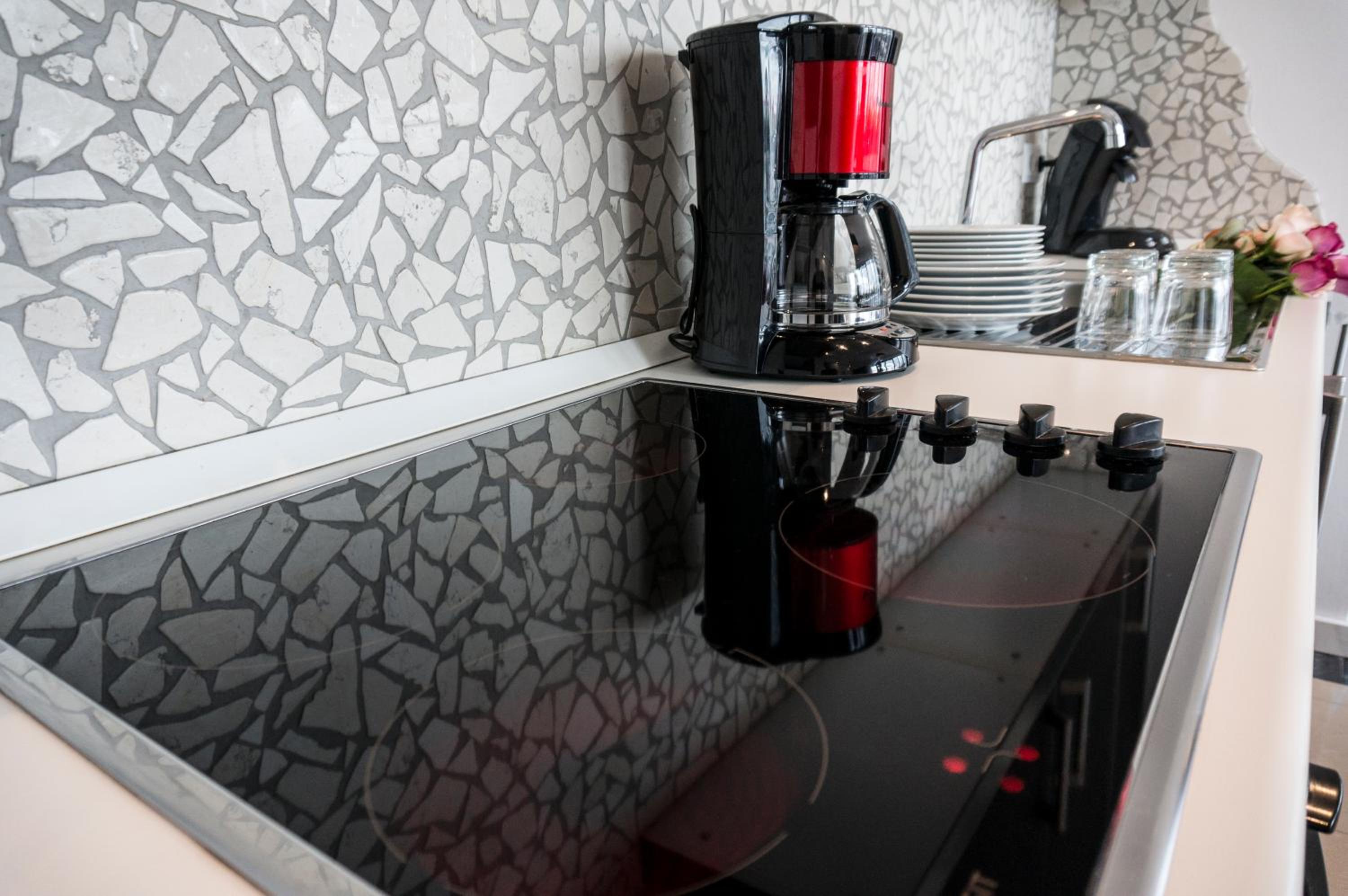 The Queen Luxury Apartments - Villa Fiorita