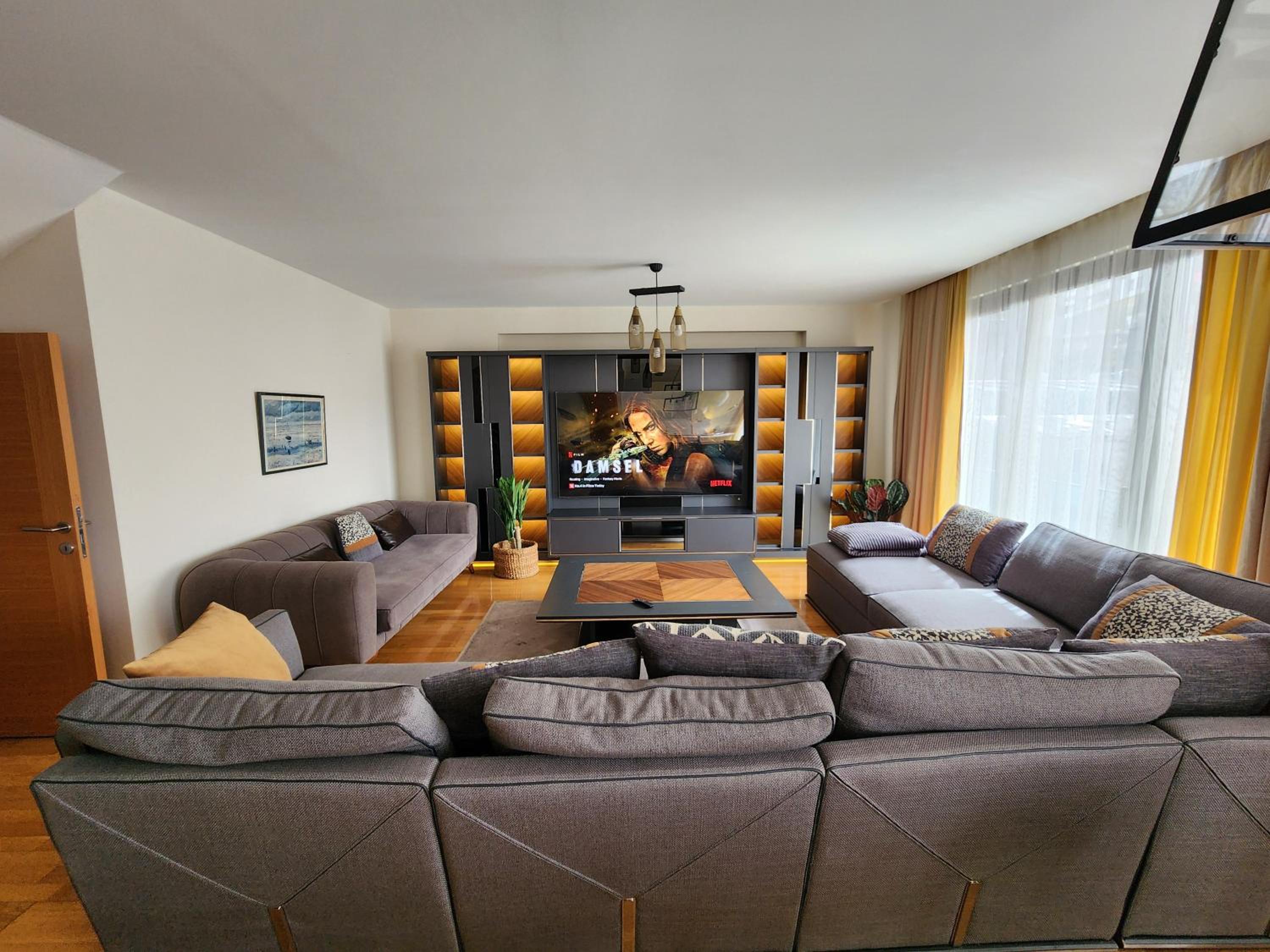 TAKSiM PERFECT RESiDENCE, 3 BEDROOMS, 140 M2, POOL GYM SAUNA ACCESS