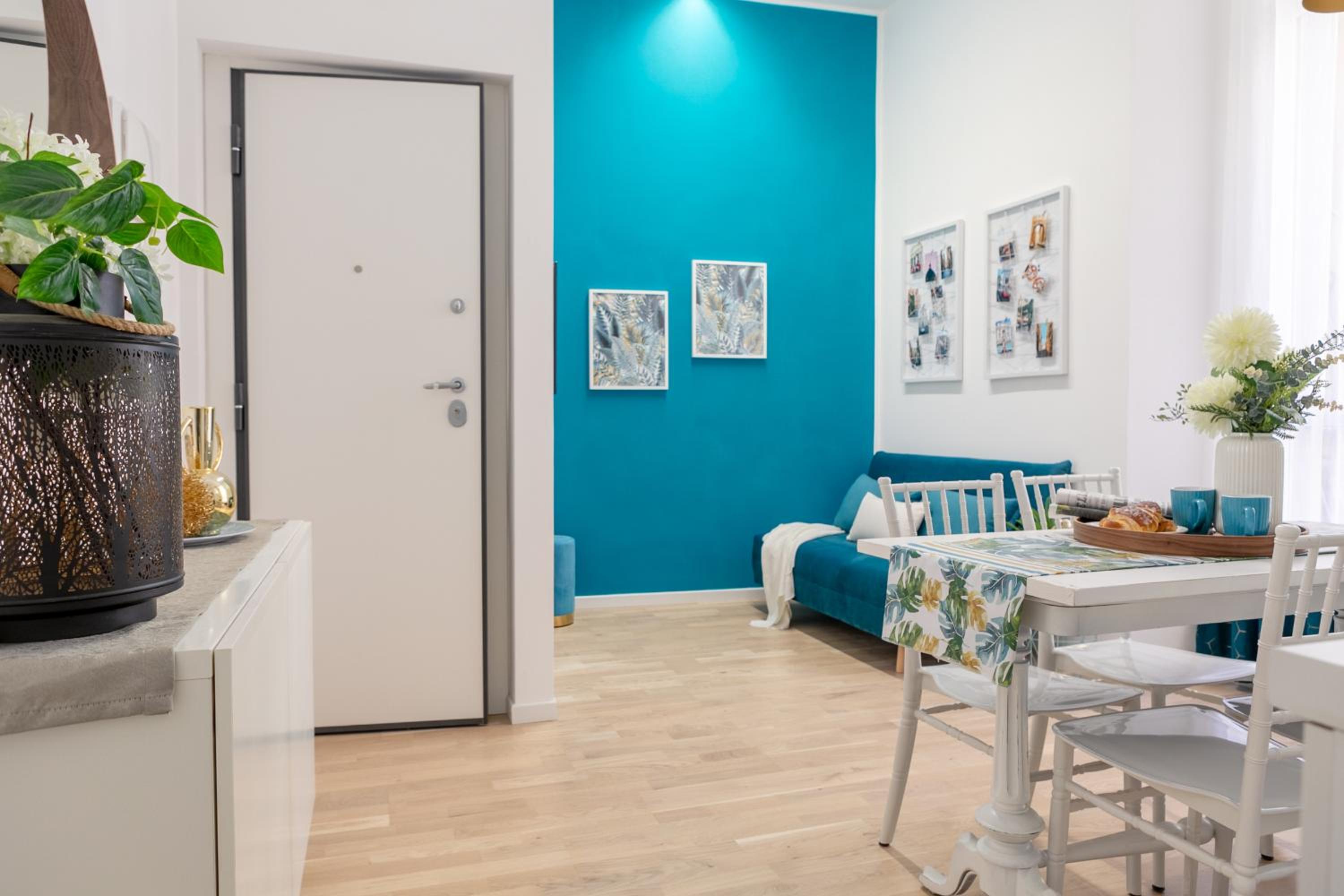 Parisi apt