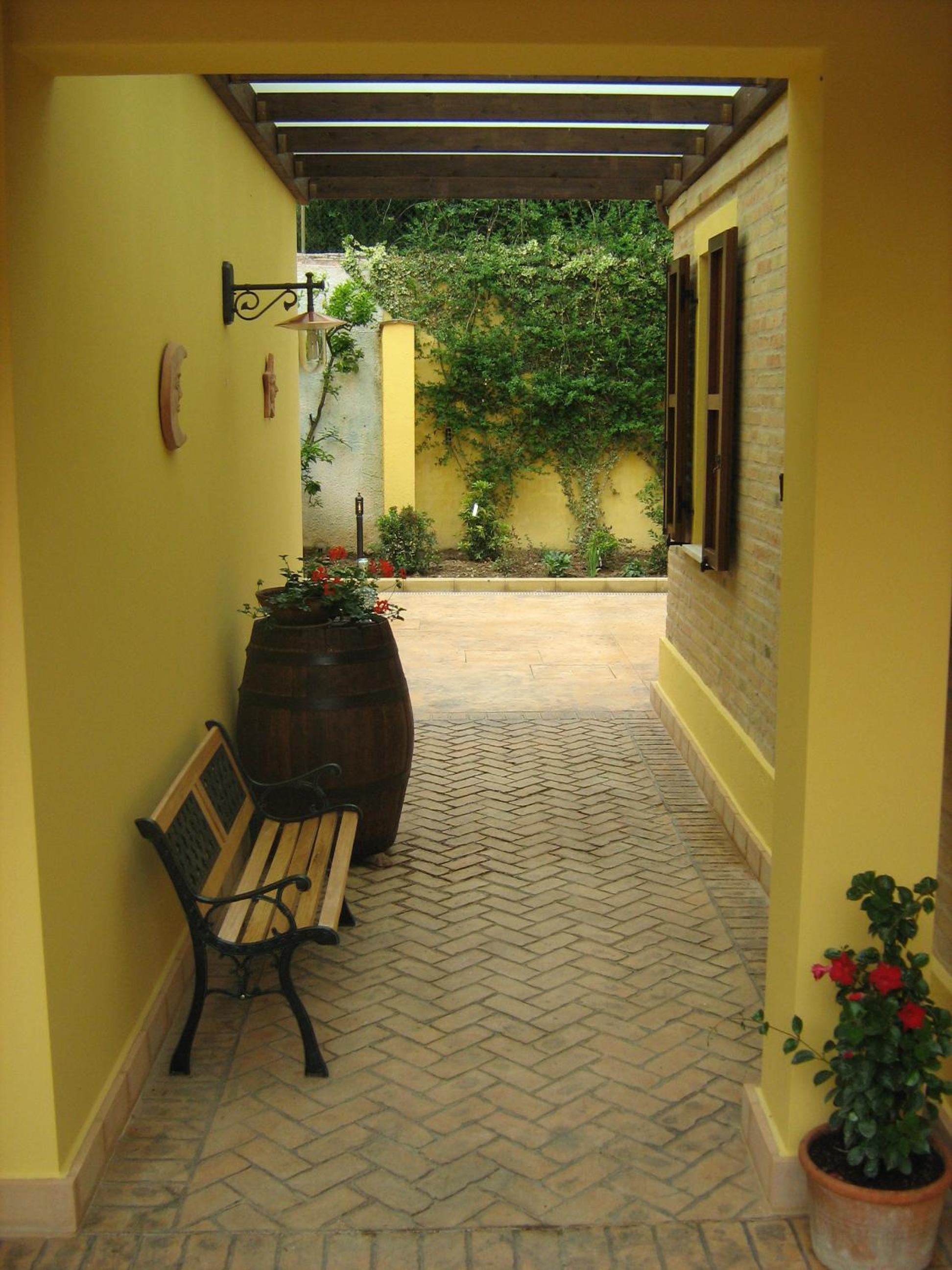 Photo 22