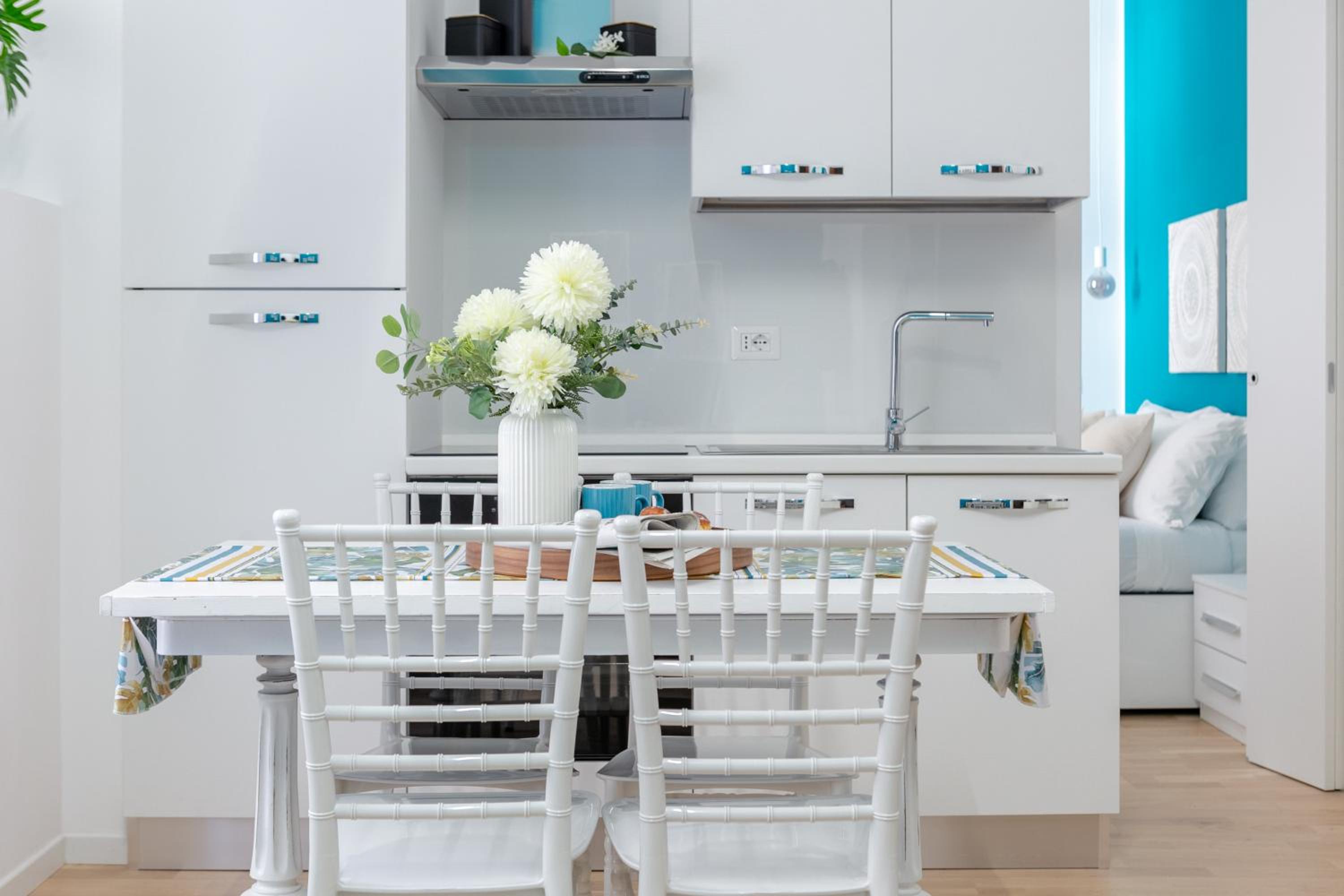 Parisi apt
