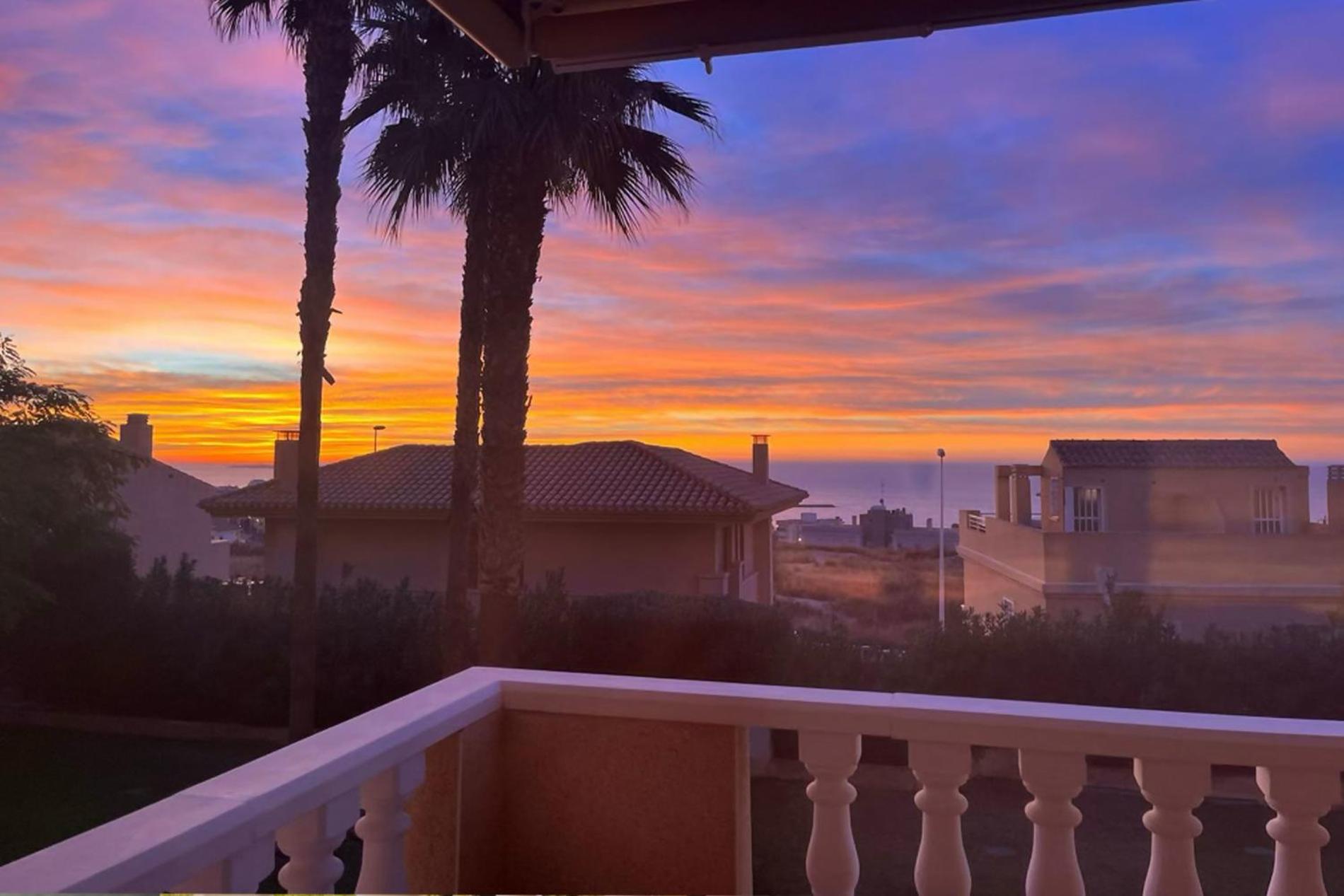 rentafive - Apartamento del Mar - Piscina - Vistas