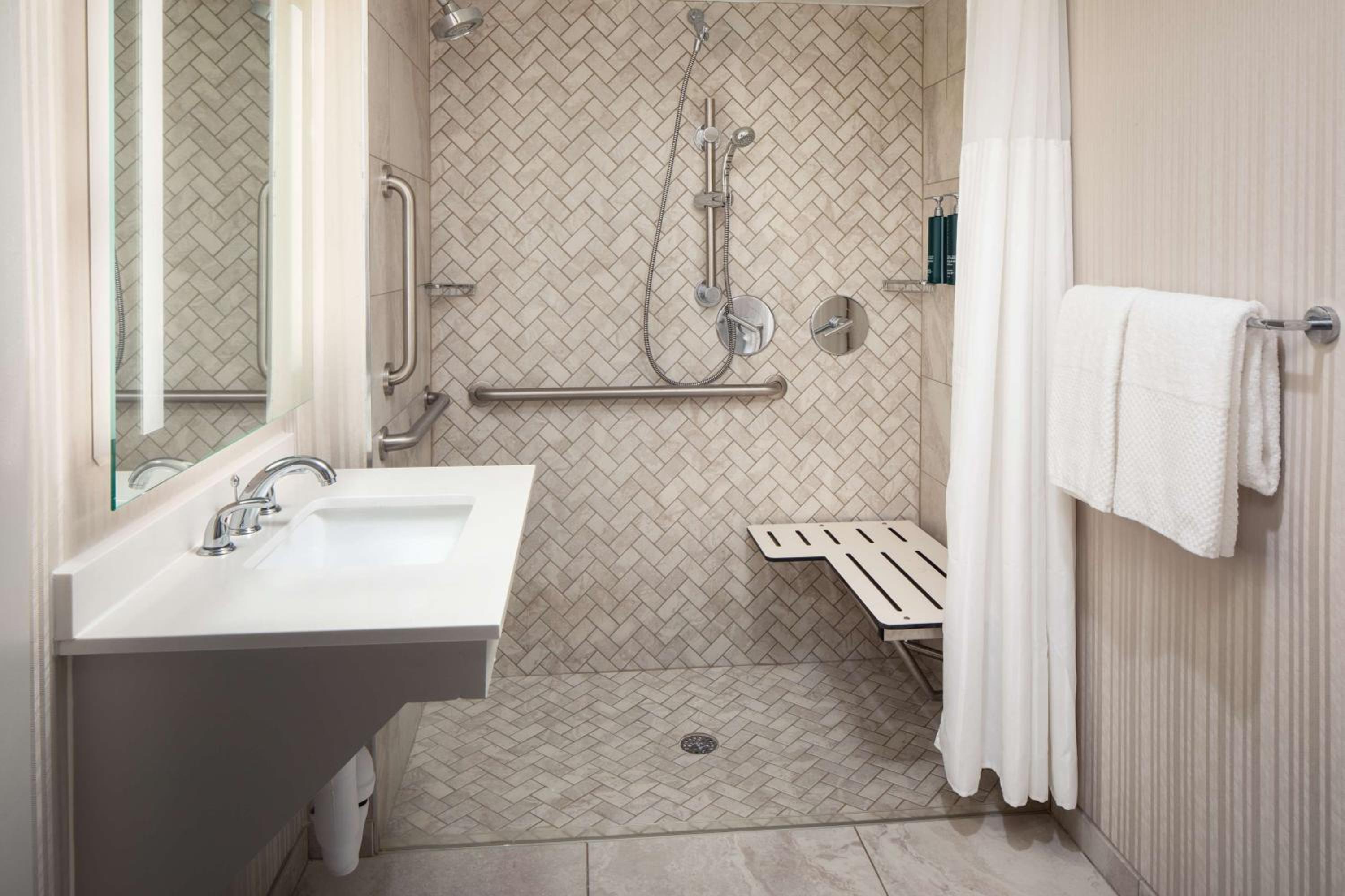 DoubleTree by Hilton Silver Spring Washington DC North - Property Image 19