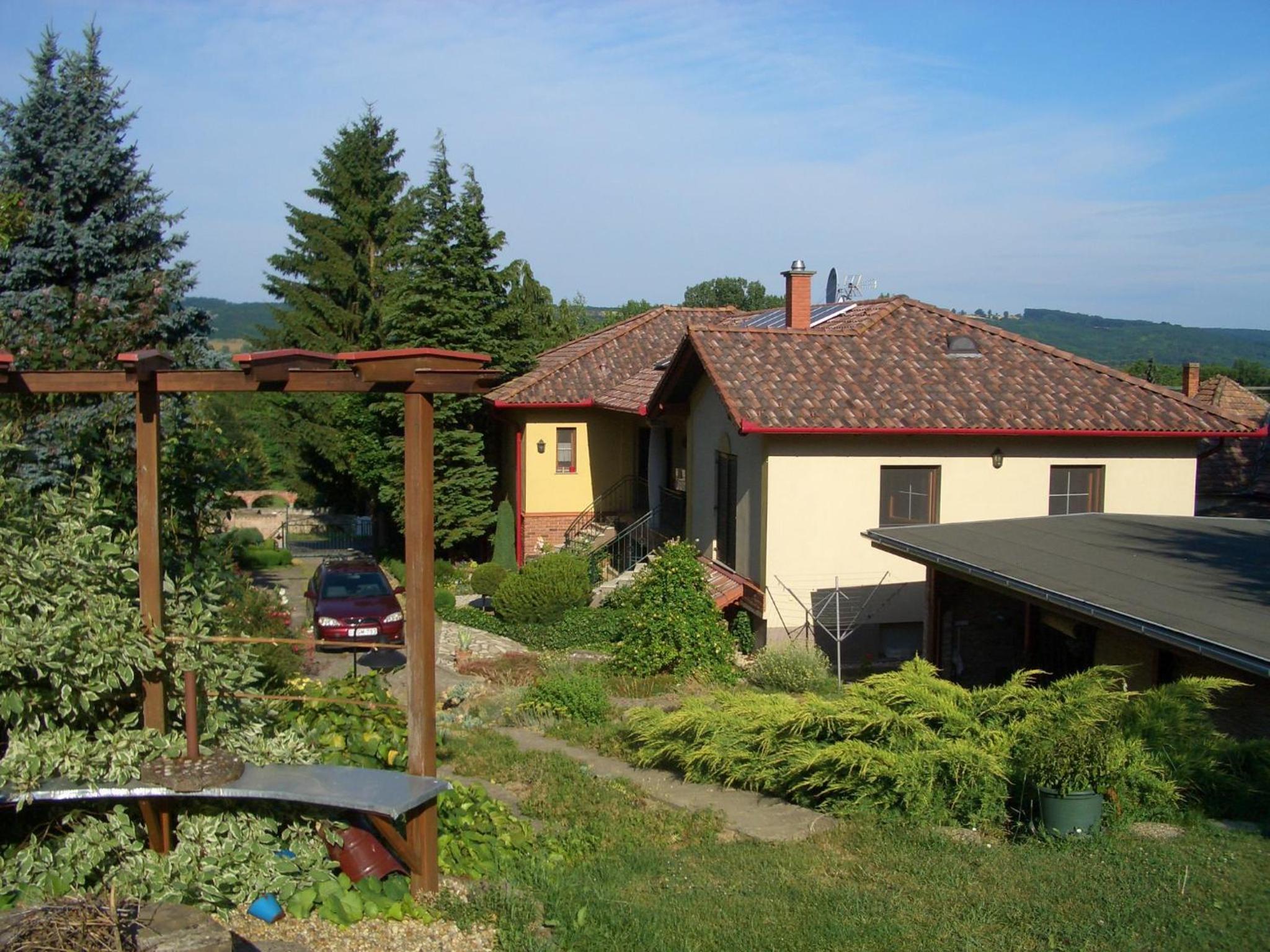 Photo 25