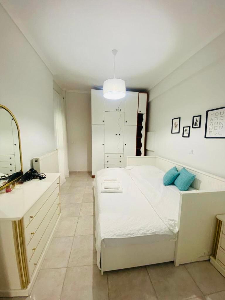 IKIES A&A SUITES & VILLAS photo 2