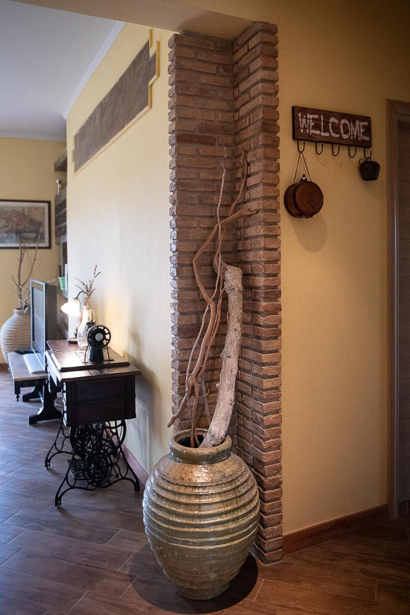 Tritsili house