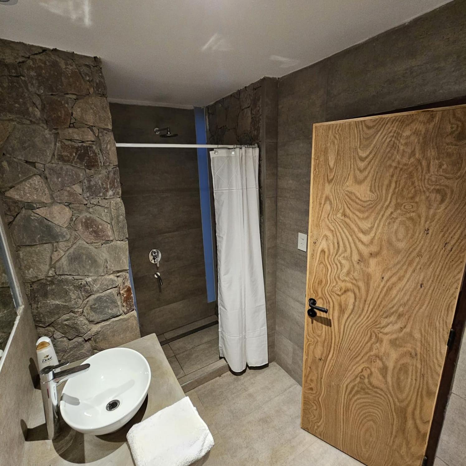 Cabañas Bodega Kindgard