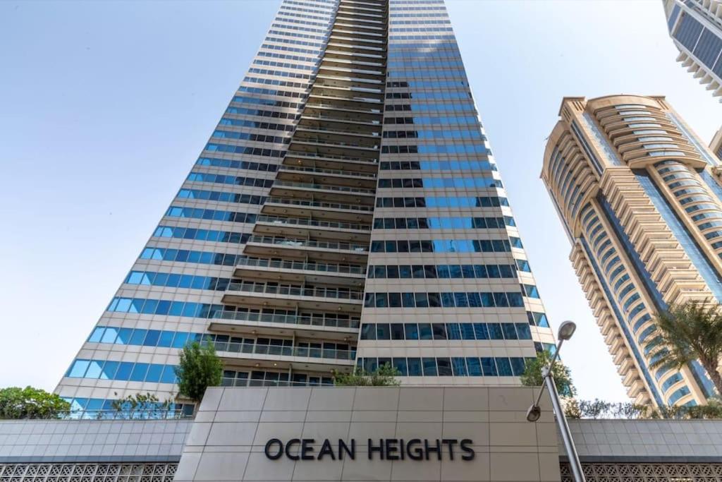Frank Porter - Ocean Heights, Dubai Marina