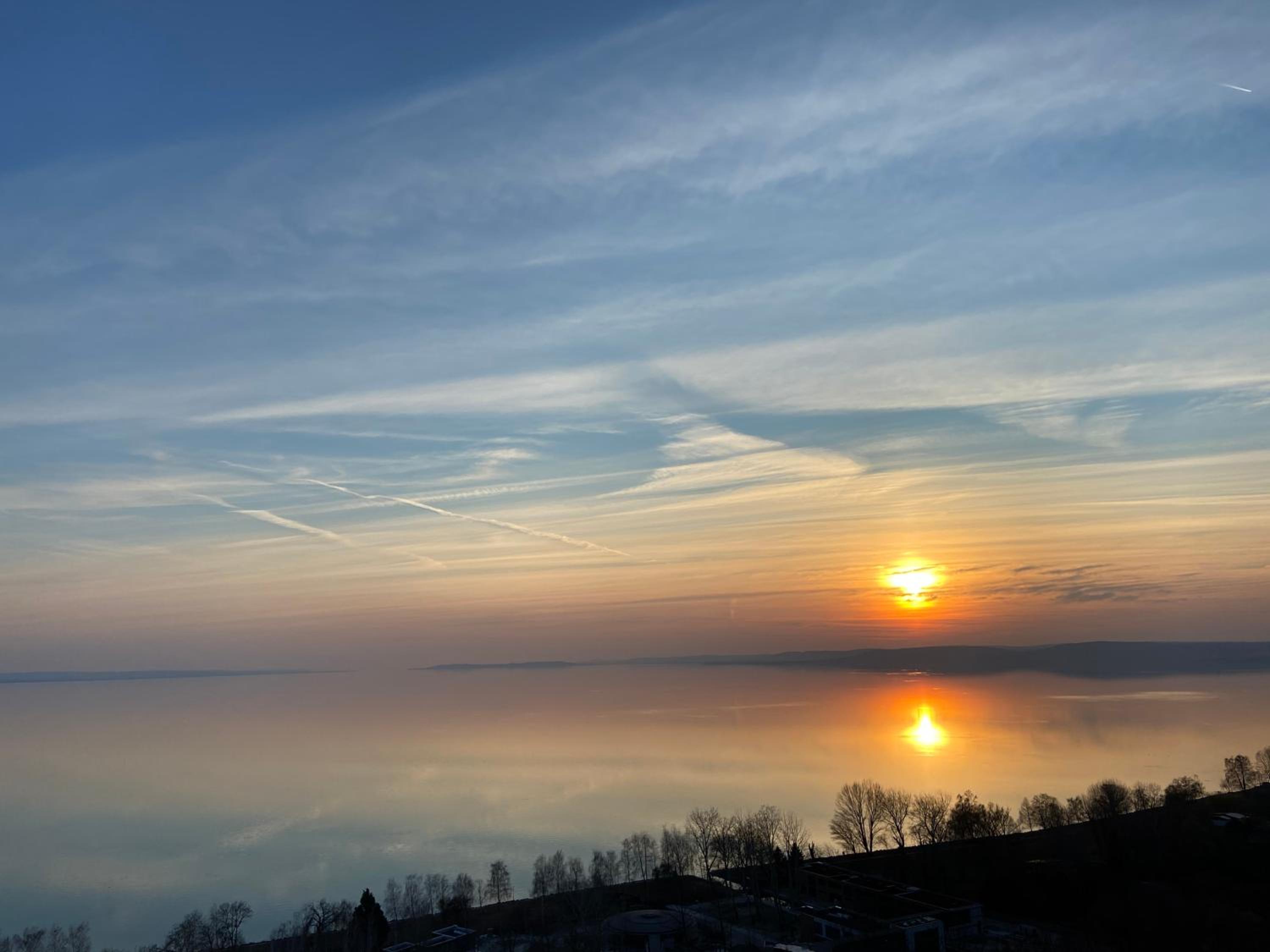 Babér Apartmanház Balatonakarattya