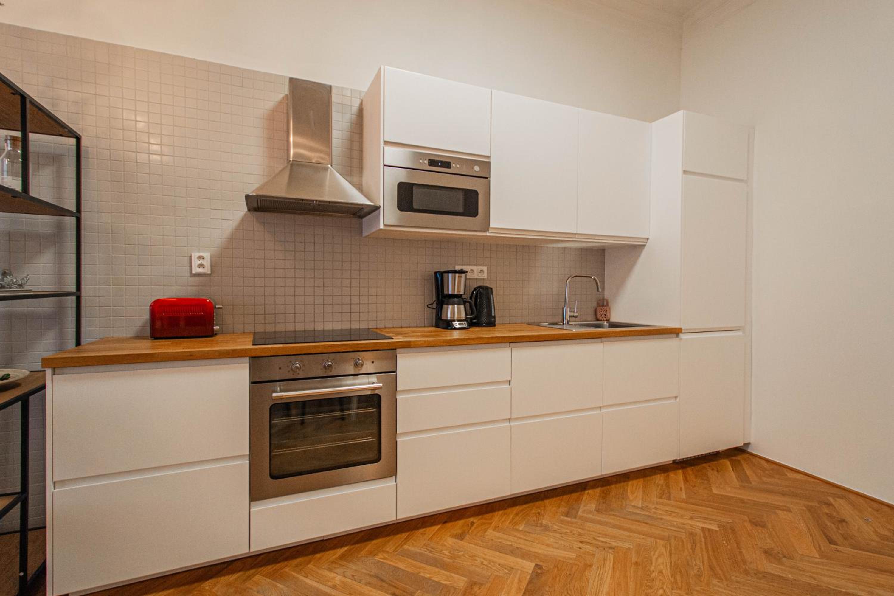 3BDR main square spacious designed apartment