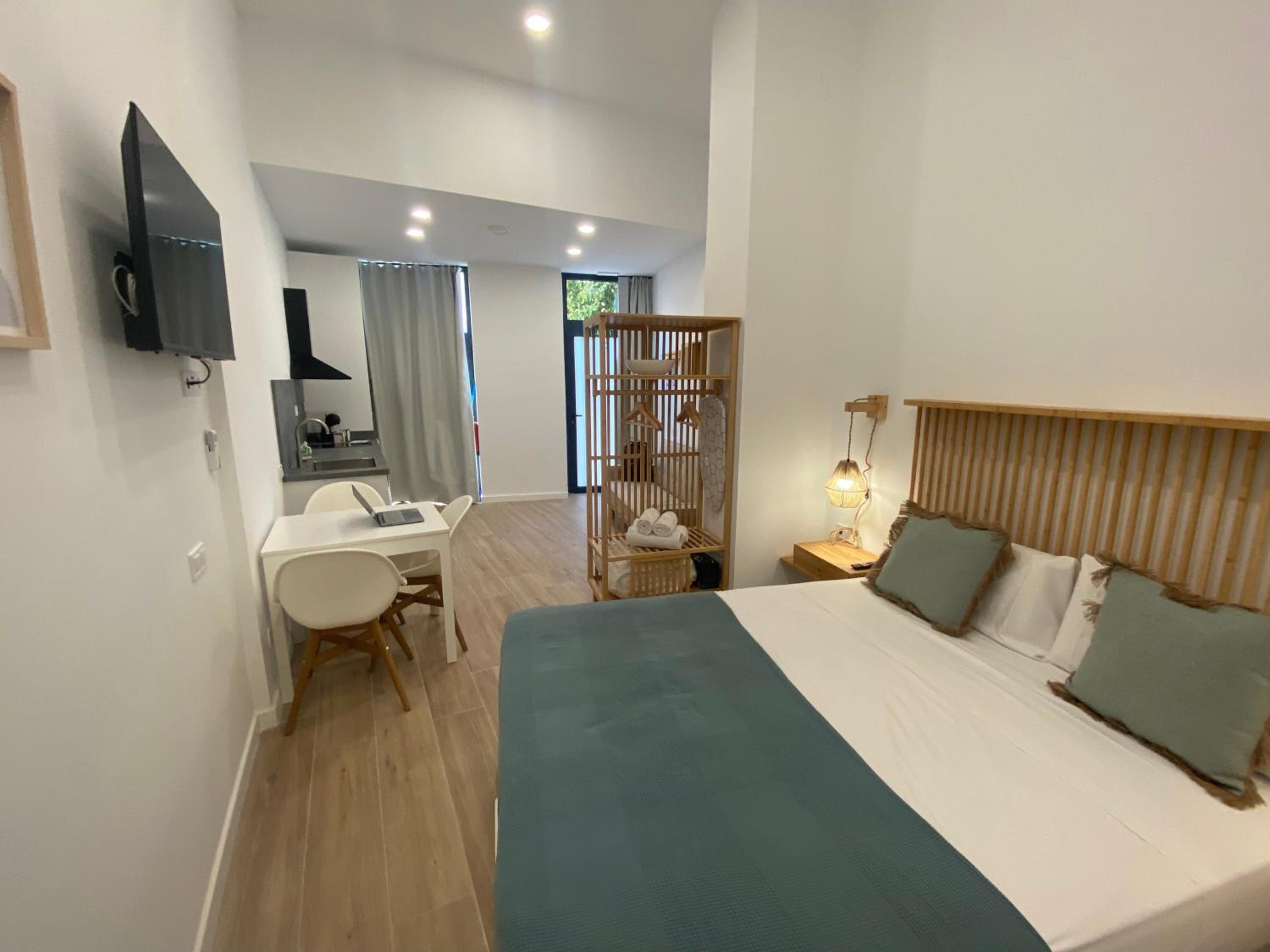 Travel Habitat Cabanyal Lofts