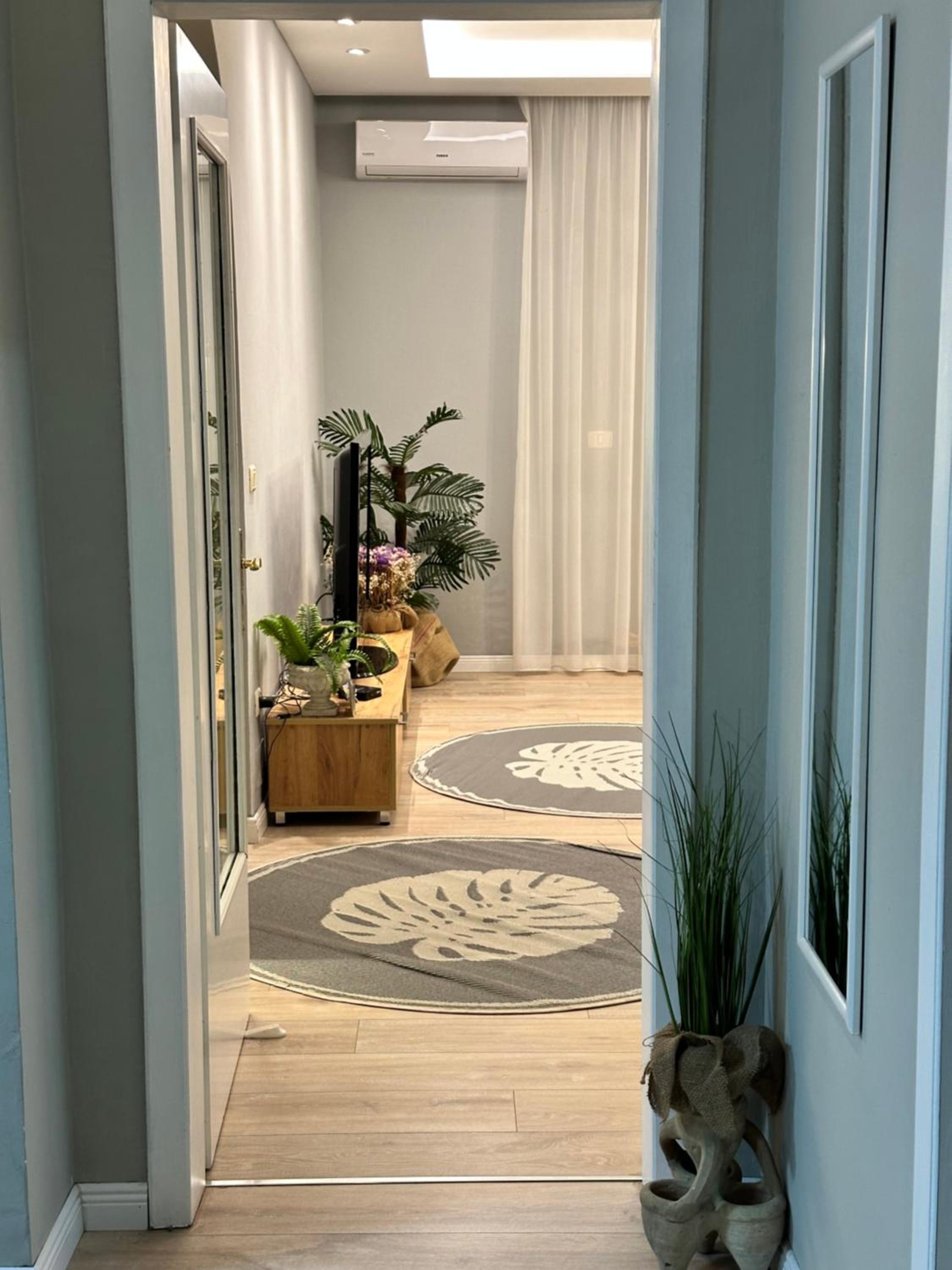 Hanna Apartment