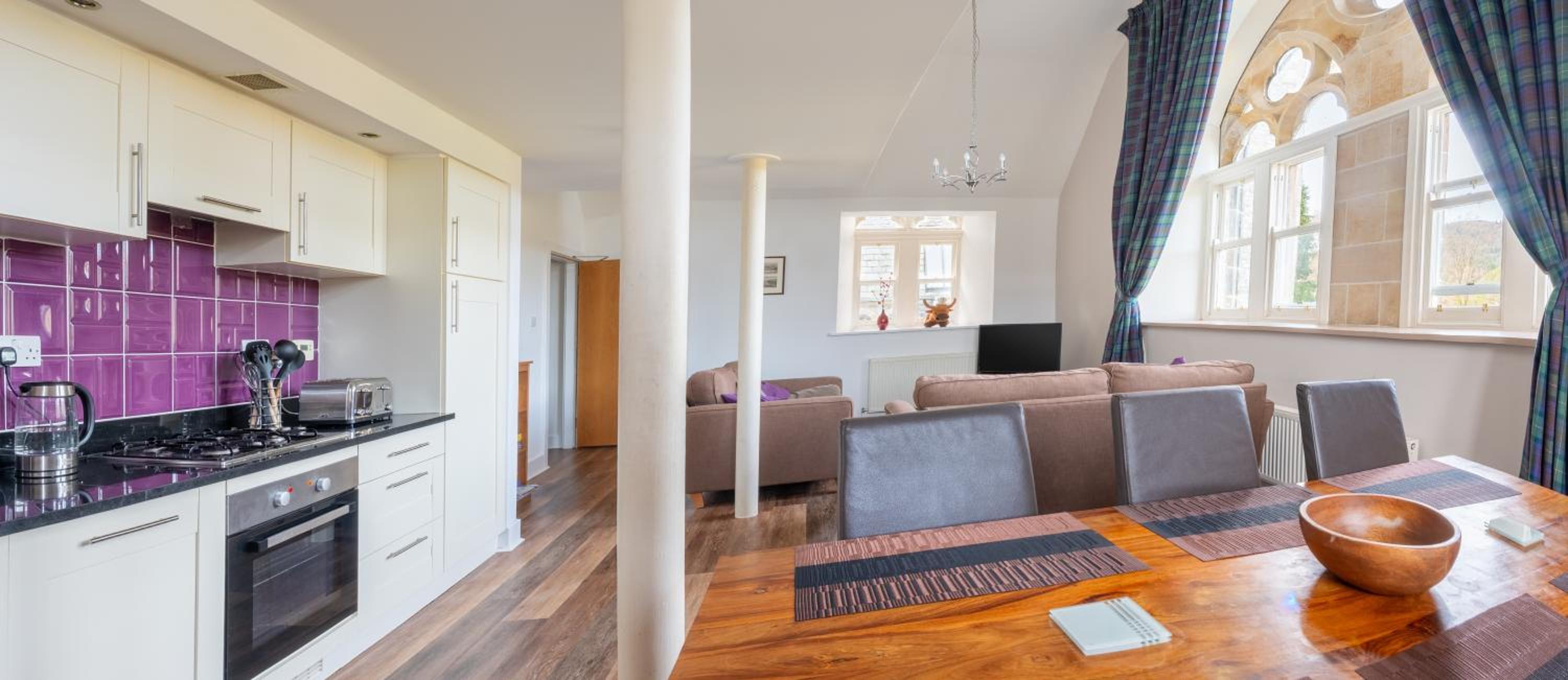 The Caledonian 3 Bedroom Self Catering Apartment in historic Abbey view 3