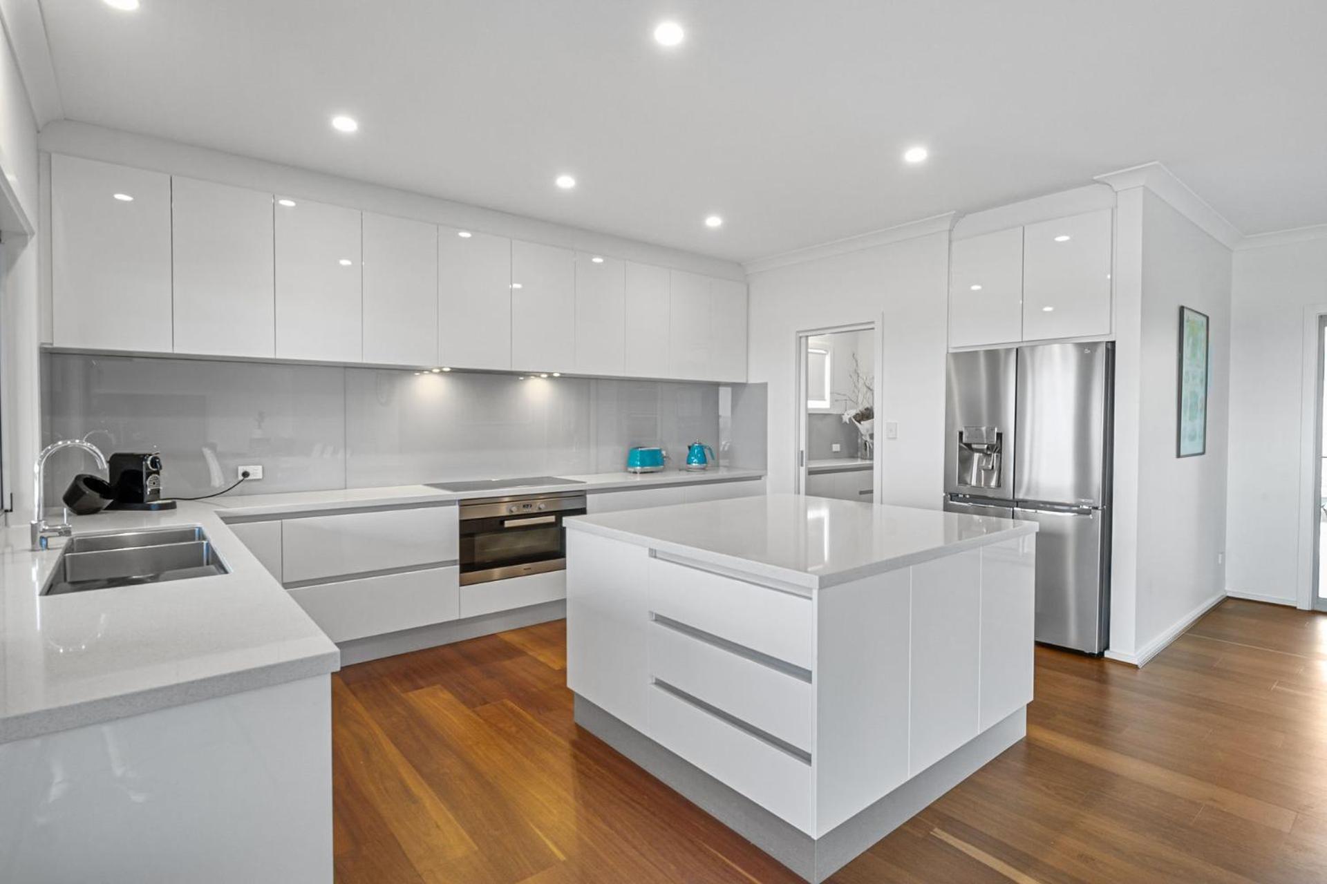 Sunset Retreat at Birkdale - 44 Birkdale Street