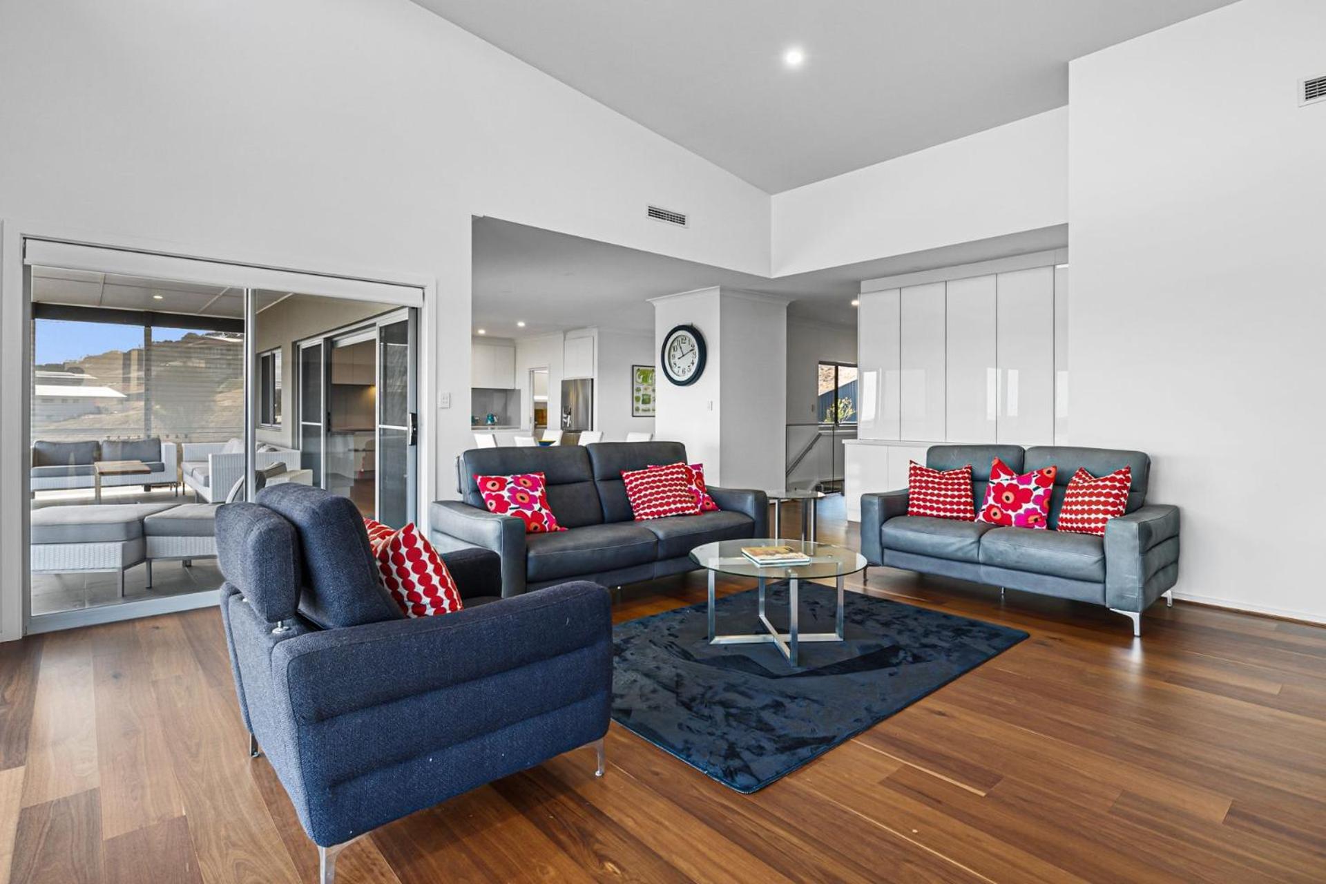 Sunset Retreat at Birkdale - 44 Birkdale Street