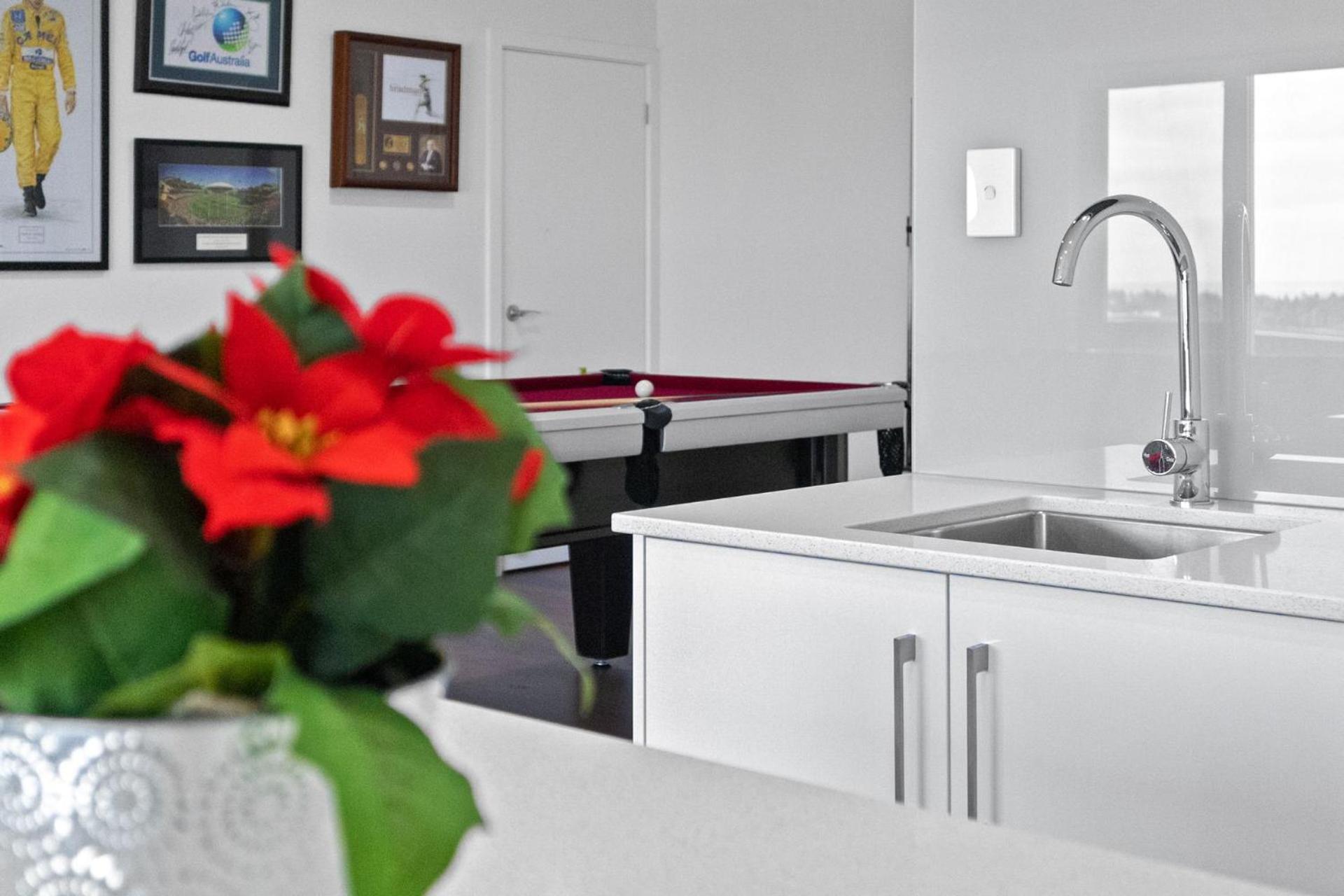 Sunset Retreat at Birkdale - 44 Birkdale Street