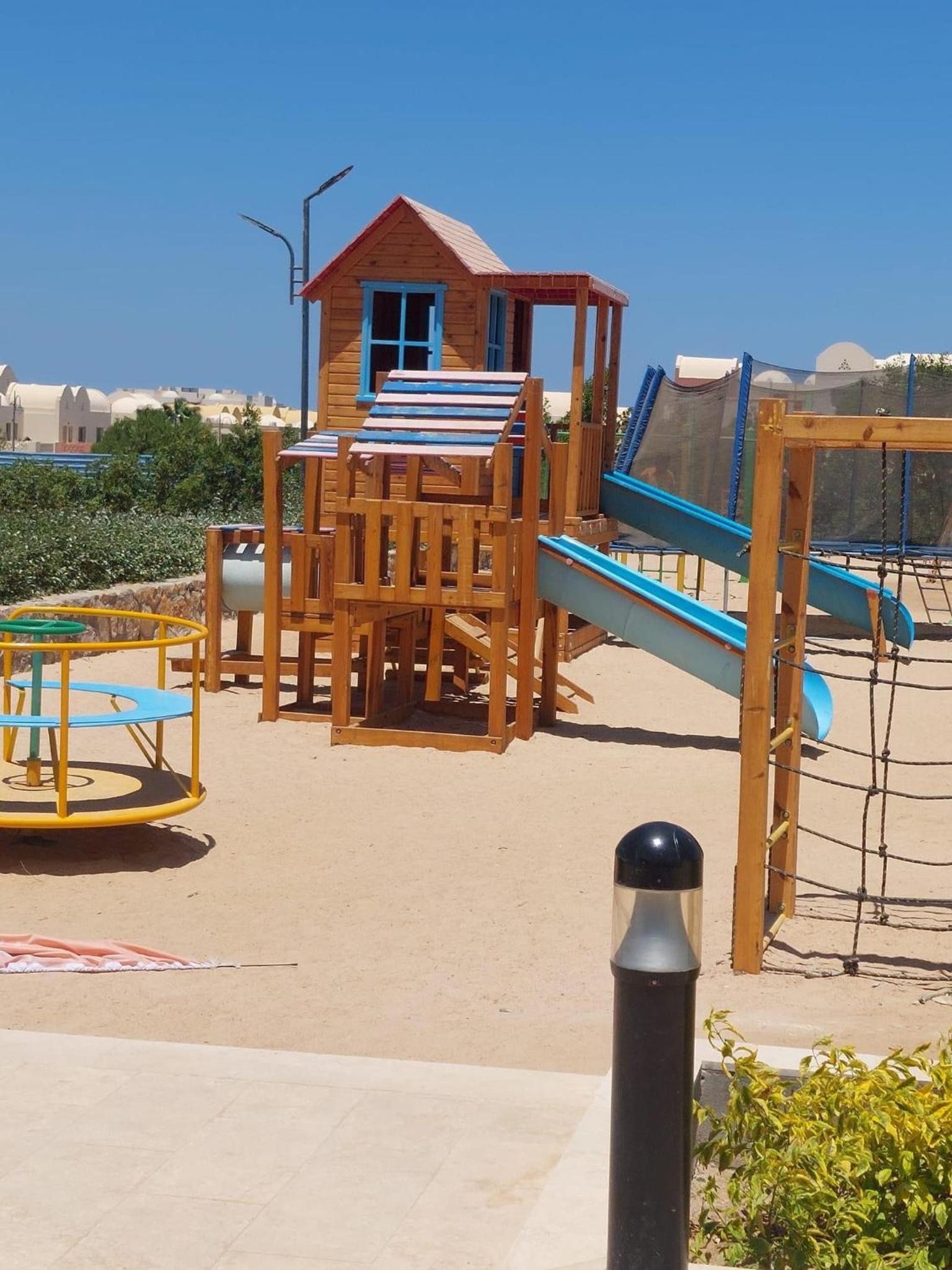 Makadi heights luxury apartment