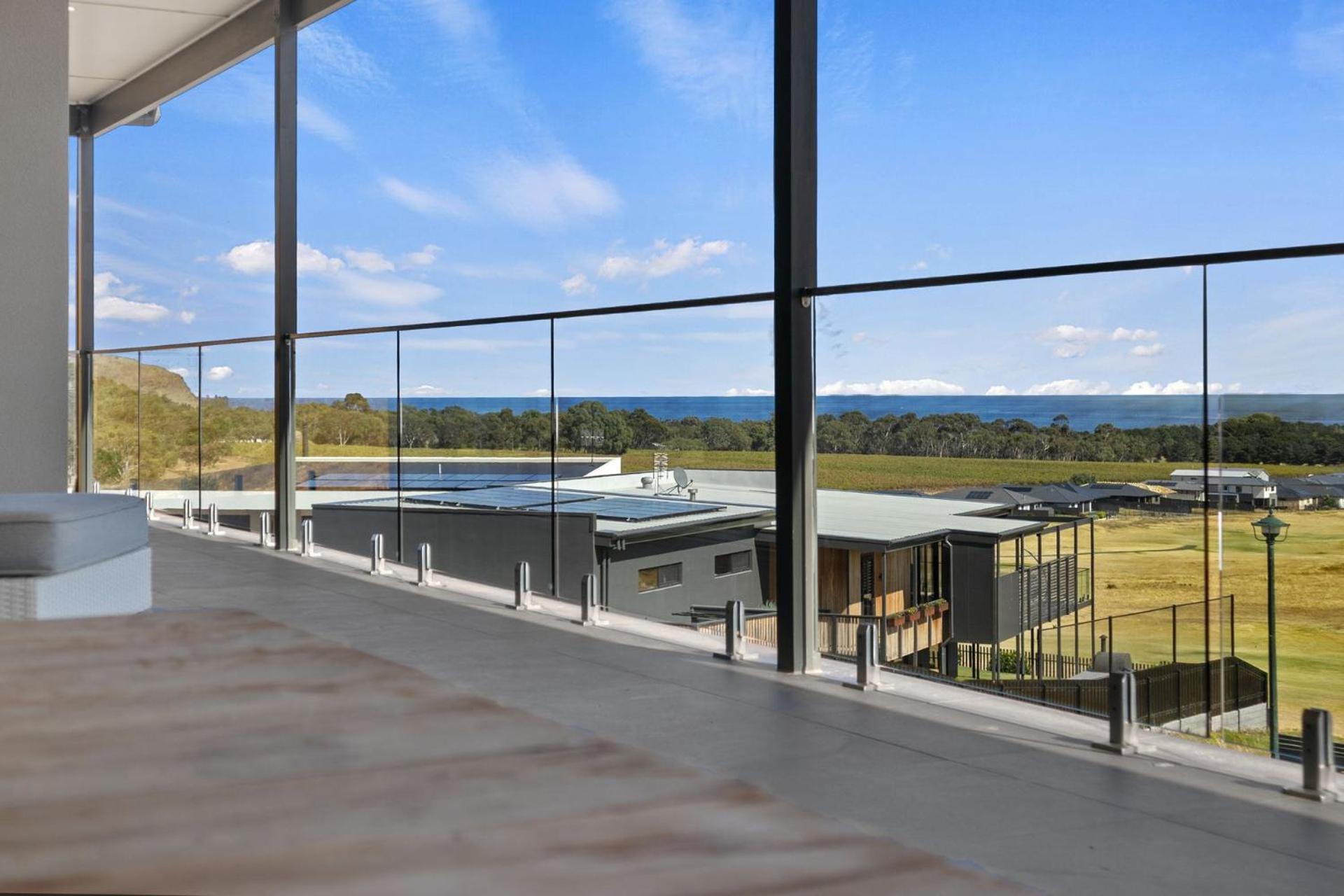 Sunset Retreat at Birkdale - 44 Birkdale Street