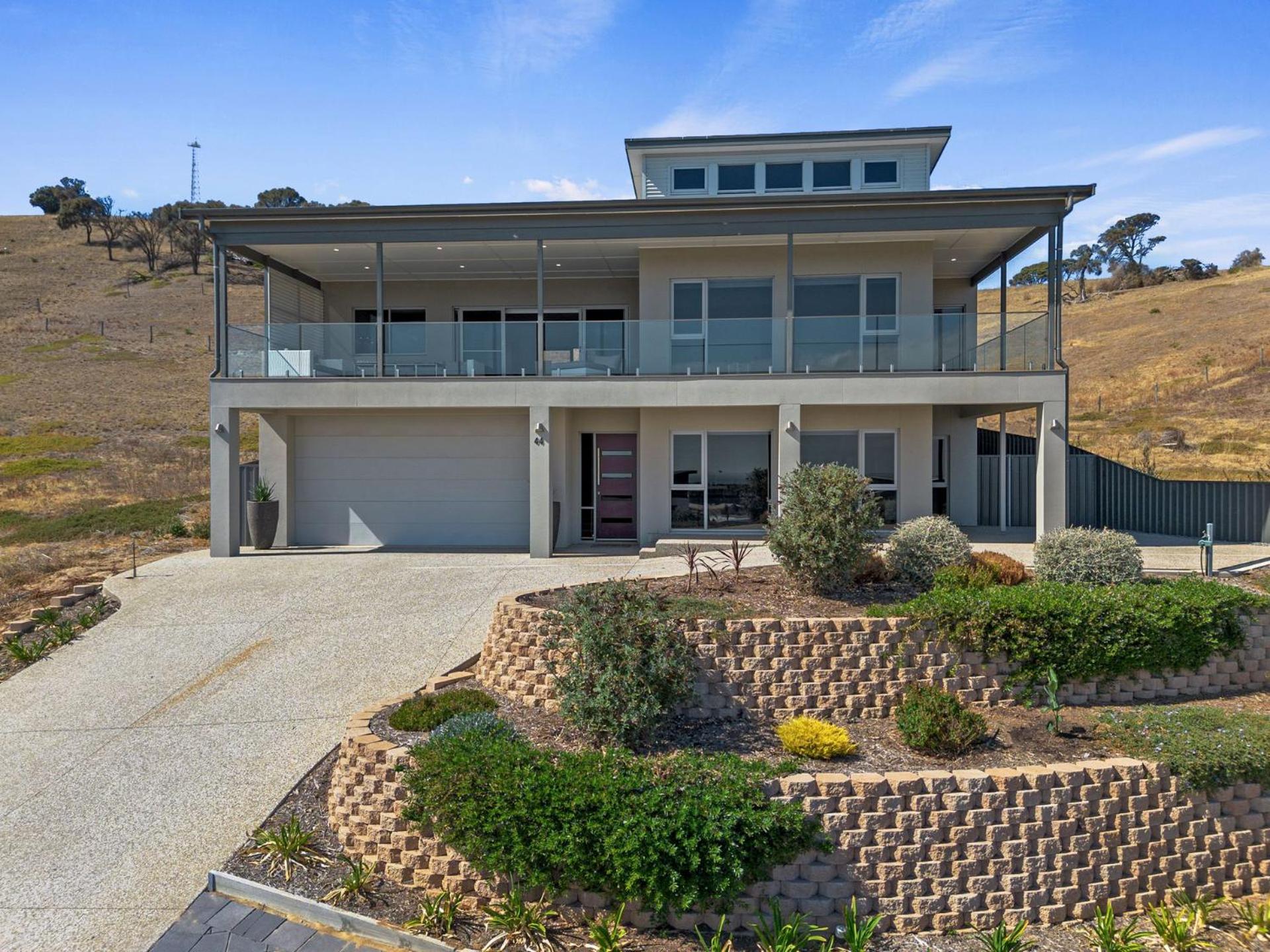 Sunset Retreat at Birkdale - 44 Birkdale Street
