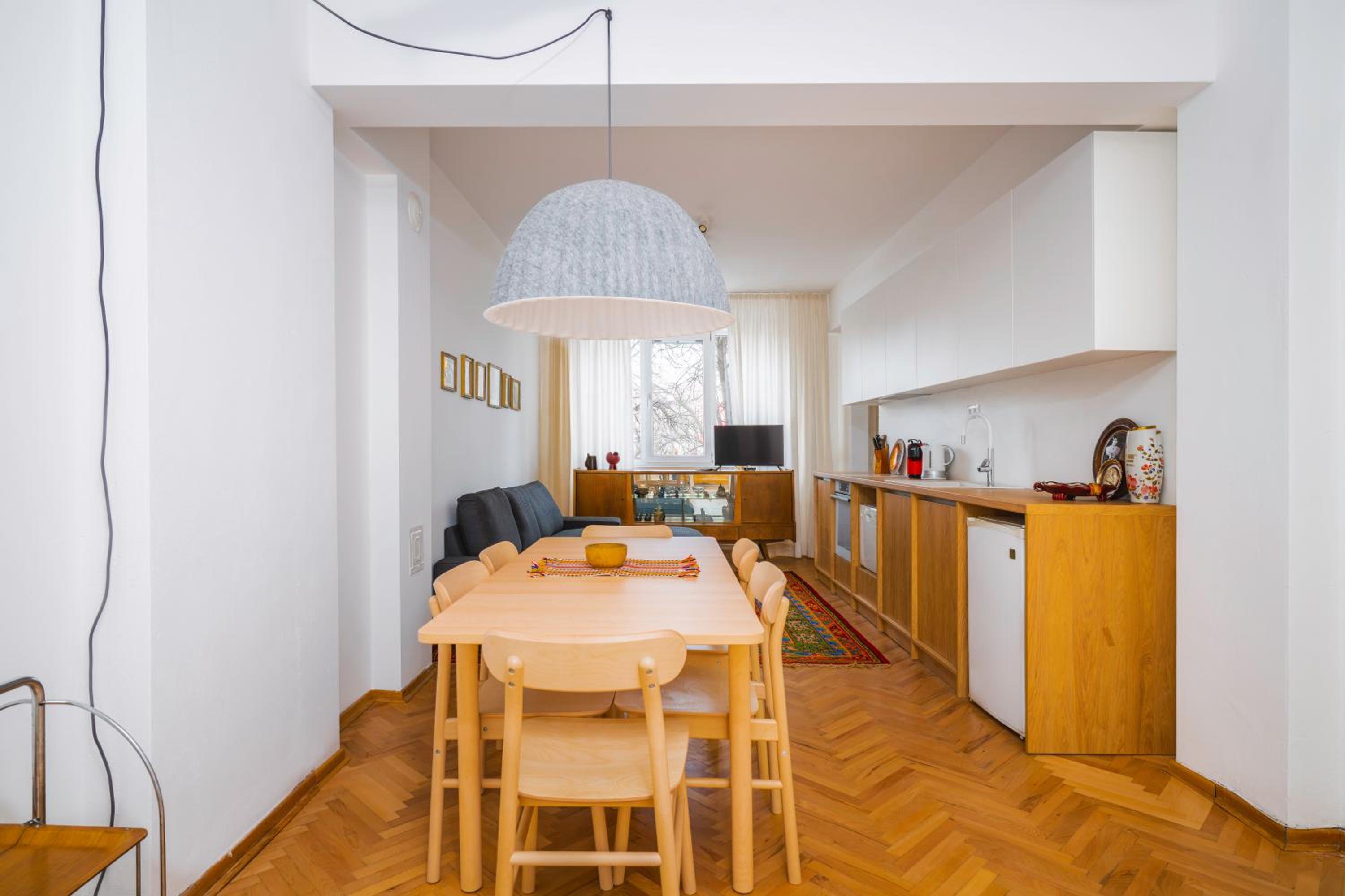 The Vintage Spot - 2BD Flat