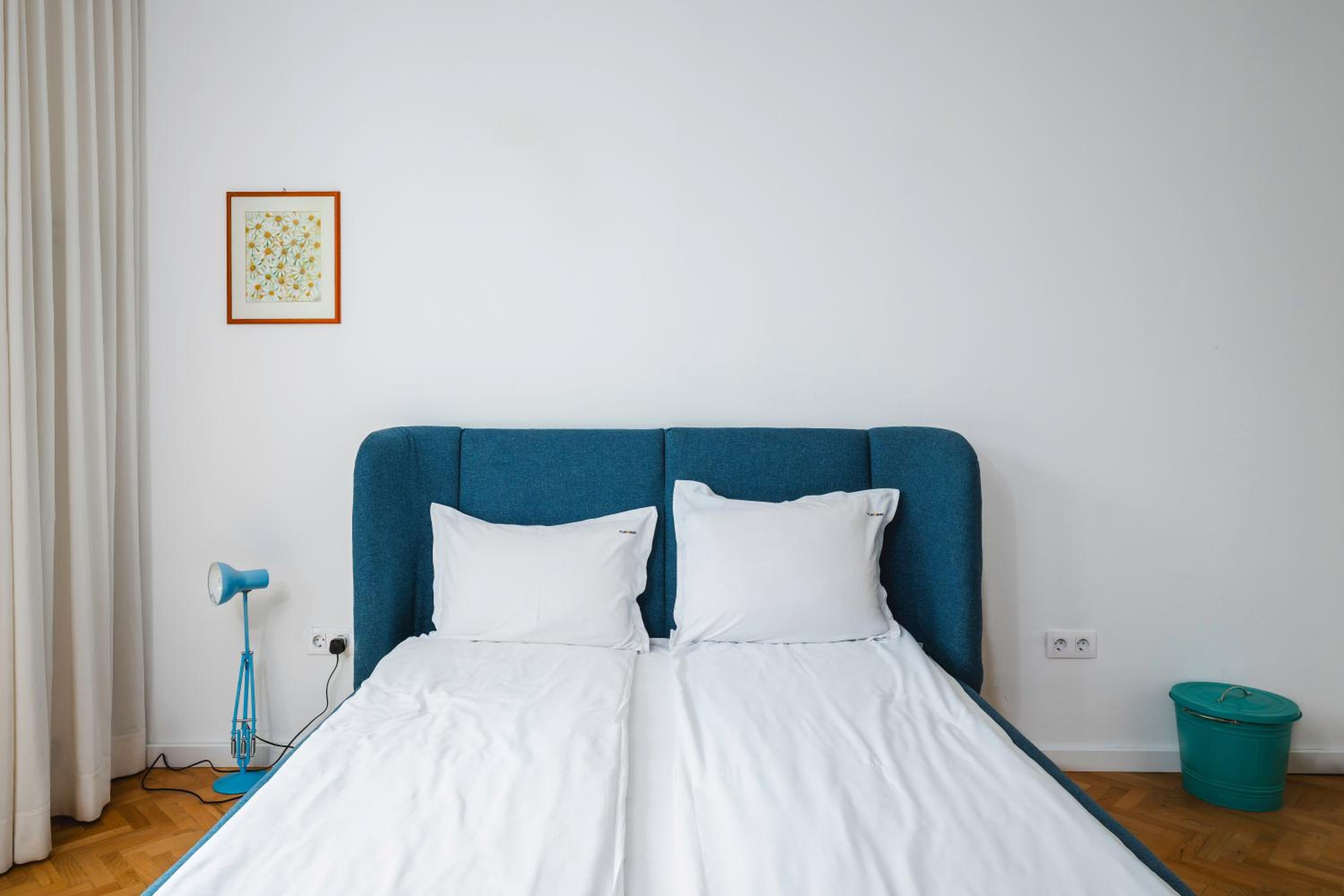 The Vintage Spot - 2BD Flat