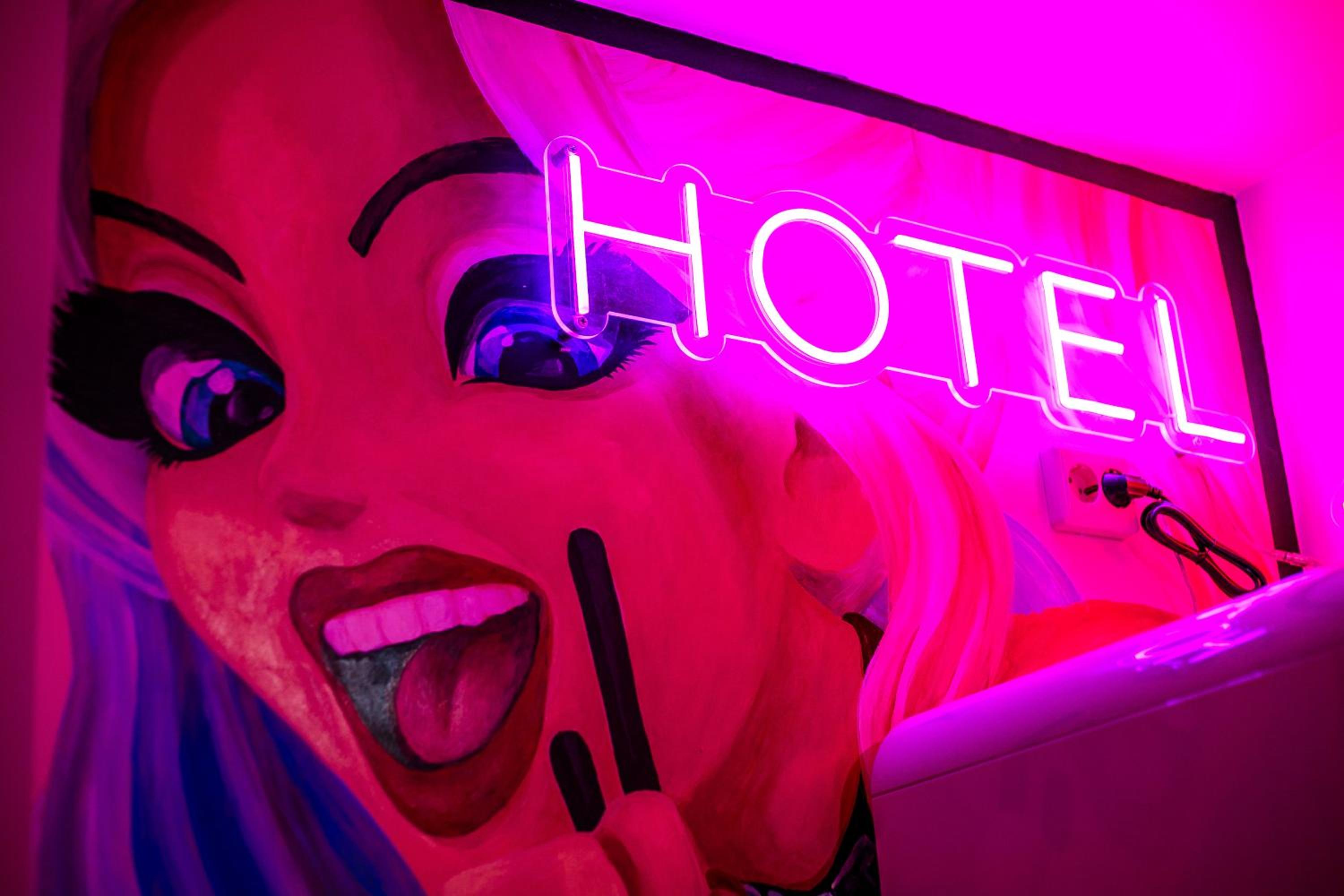 the Sin Suite