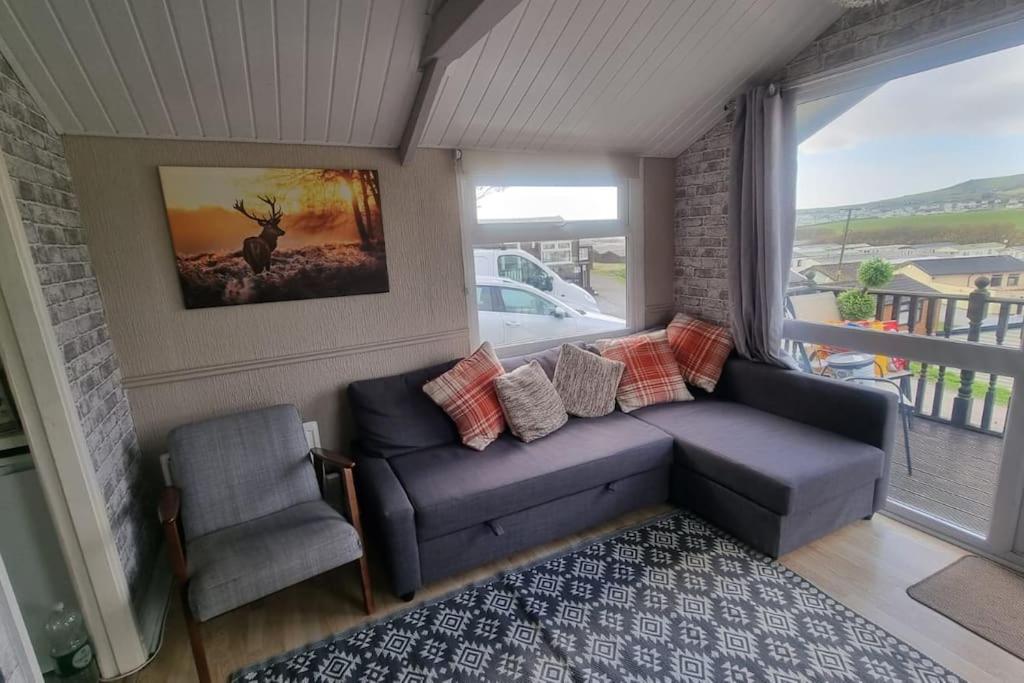 No. 4 Sunny Lodge By The Sea view 4