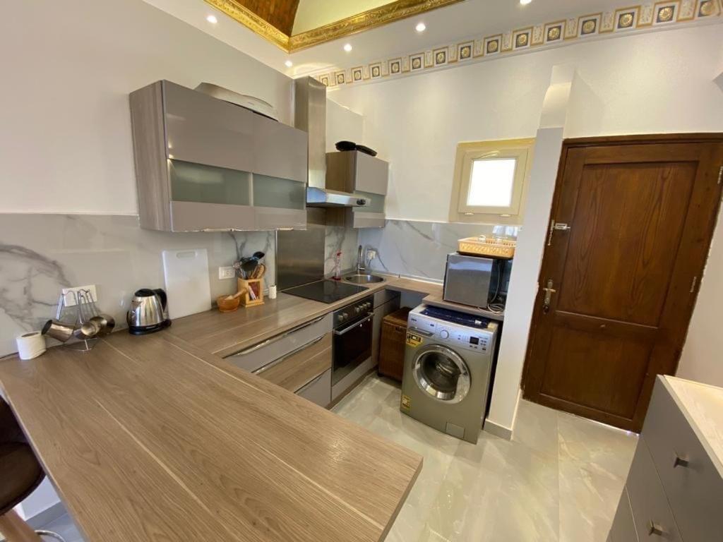 Makadi heights luxury apartment
