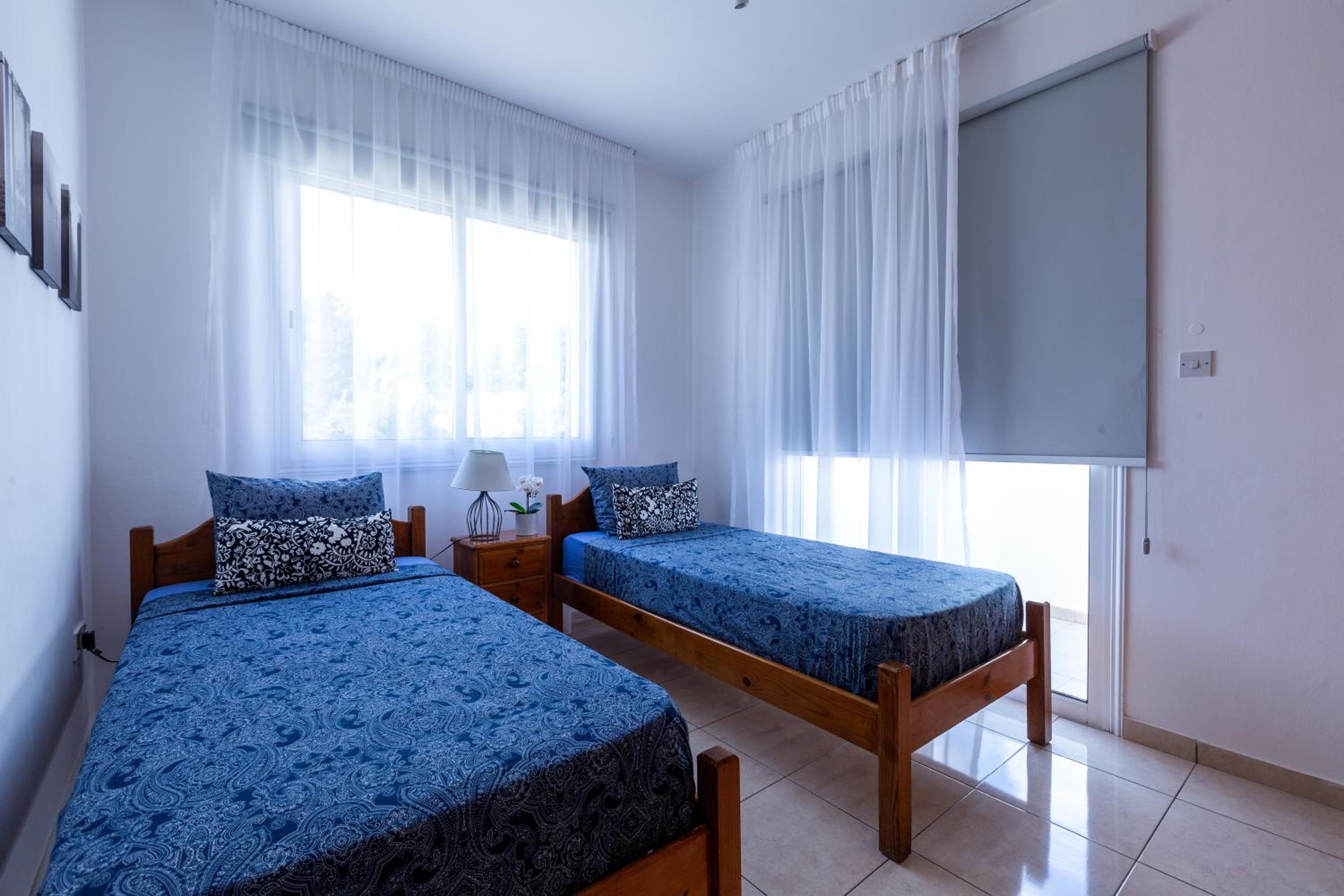 Beautiful 2 bed apartment in Paphos Cyprus