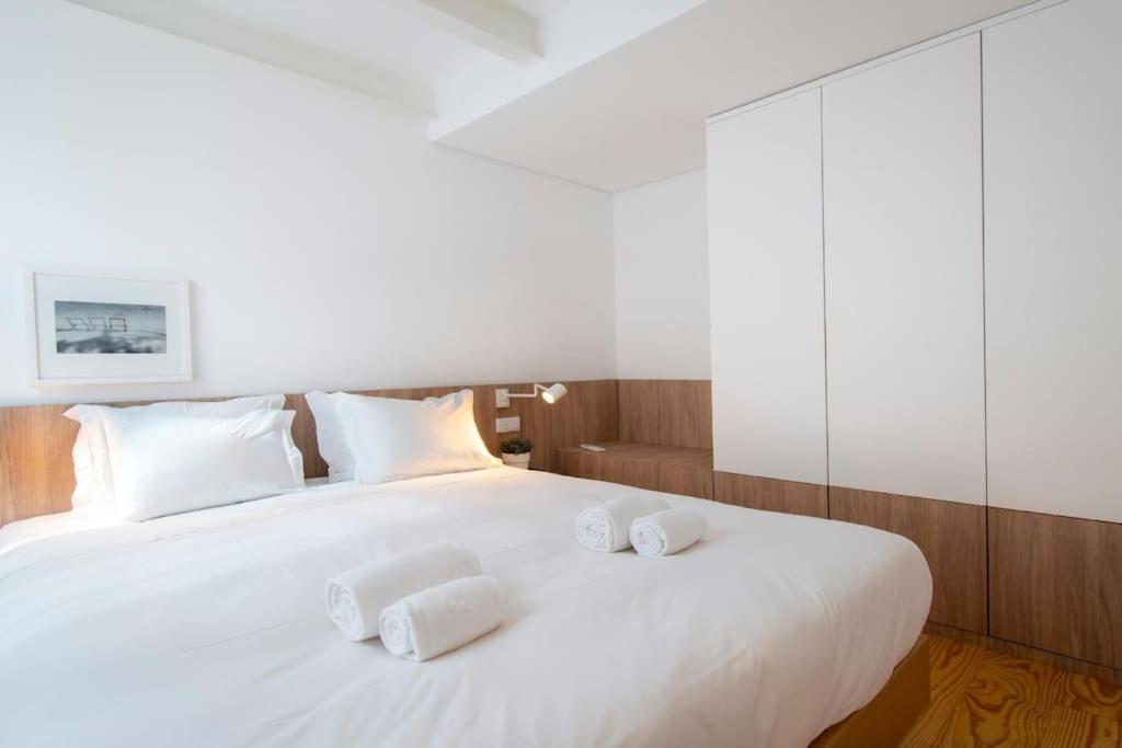 Liberdade Stylish Attic Apt with AC and City View view 4