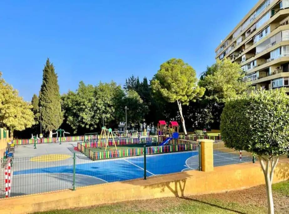Acogedor apartamento con vistas al mar y montaña