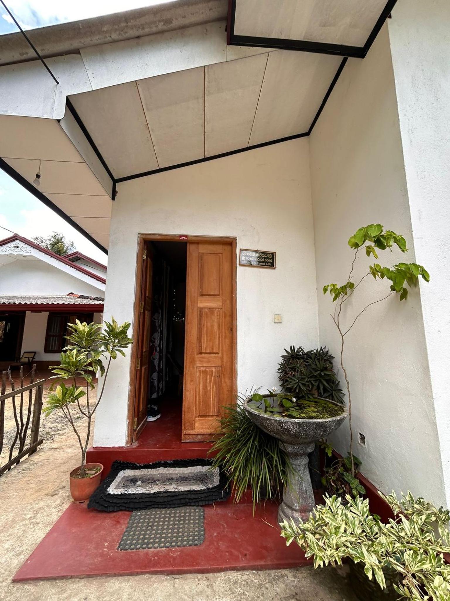 Chaminda Secret Villa