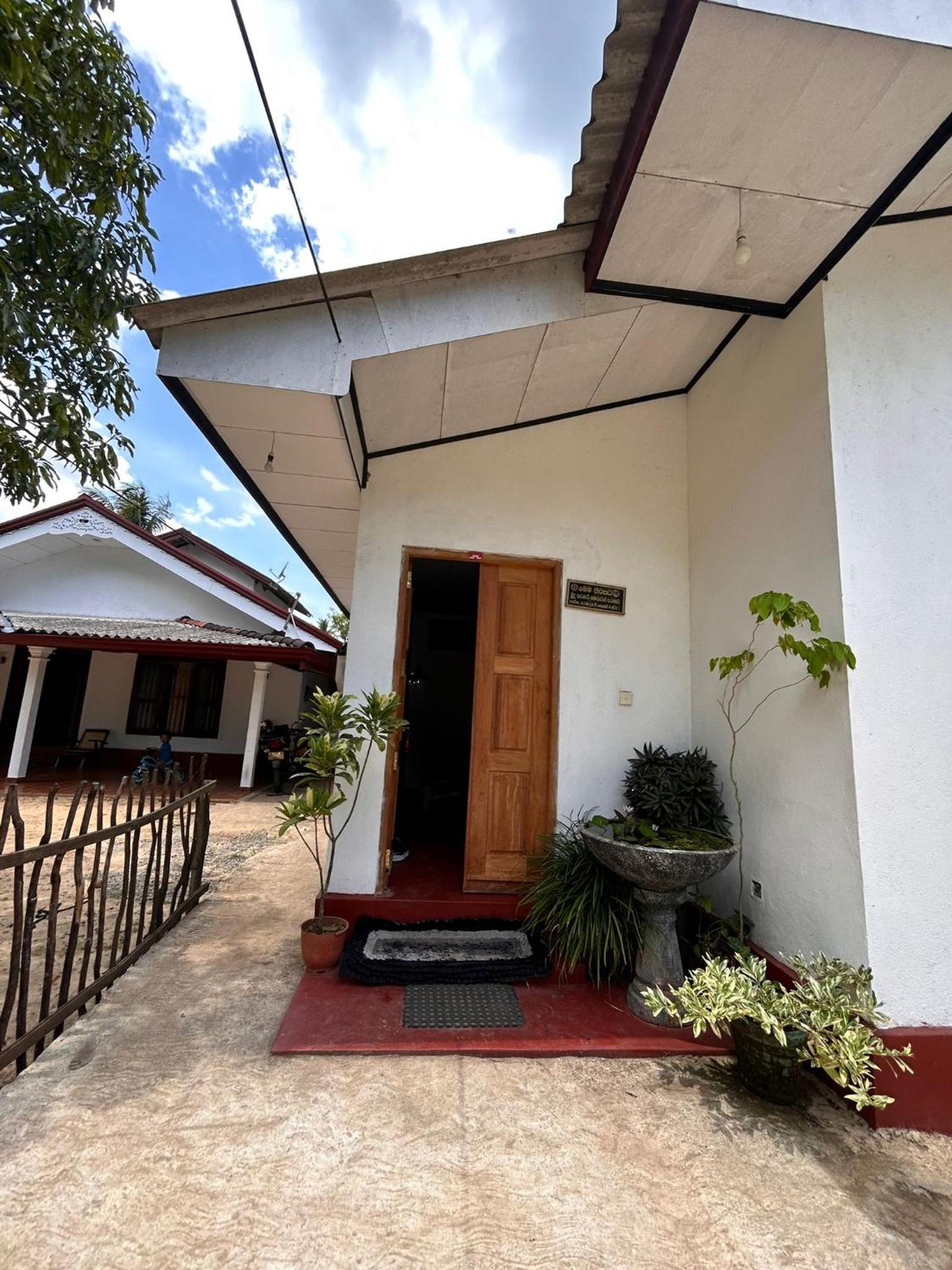 Chaminda Secret Villa