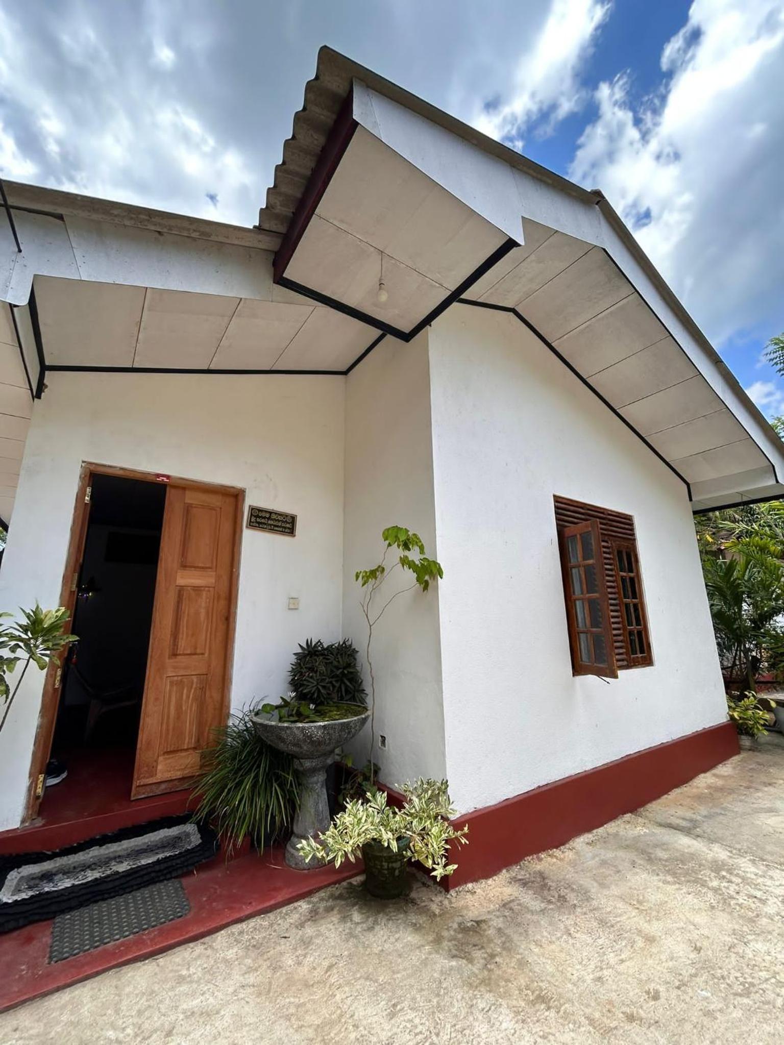 Chaminda Secret Villa