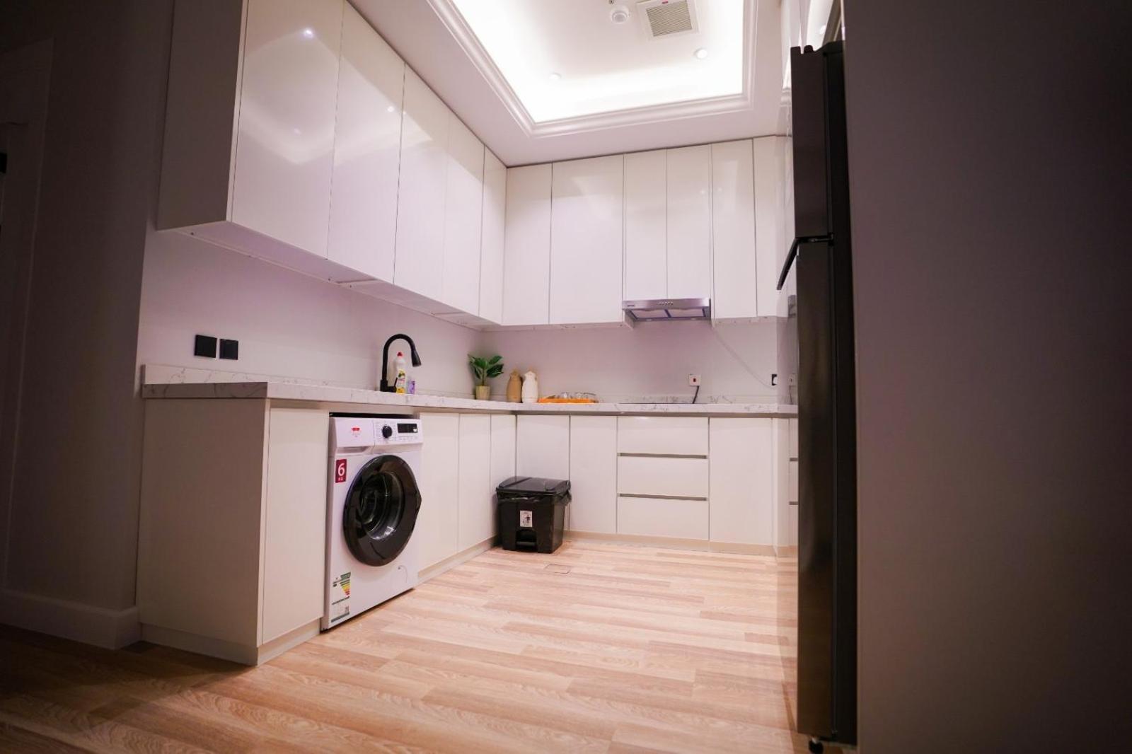 luxury Apartment Al Majdiah Residence،9
