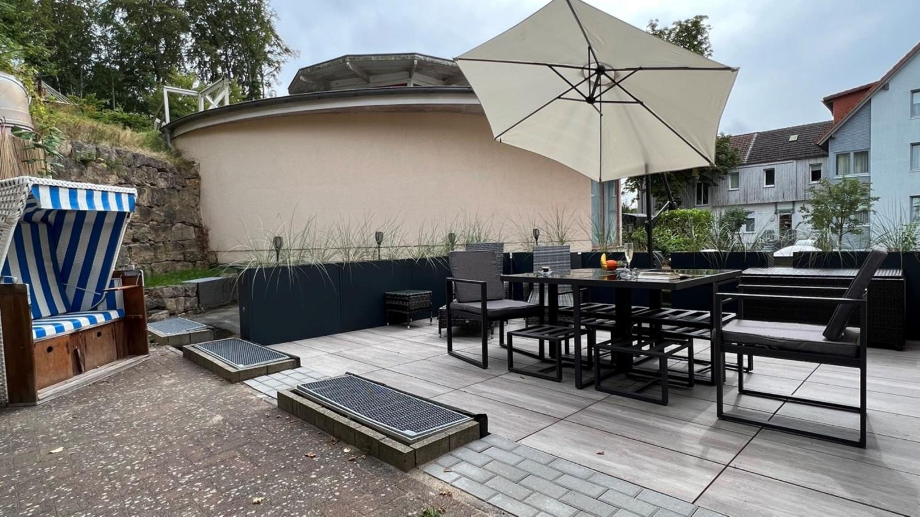 Villa Sonneck, App 02