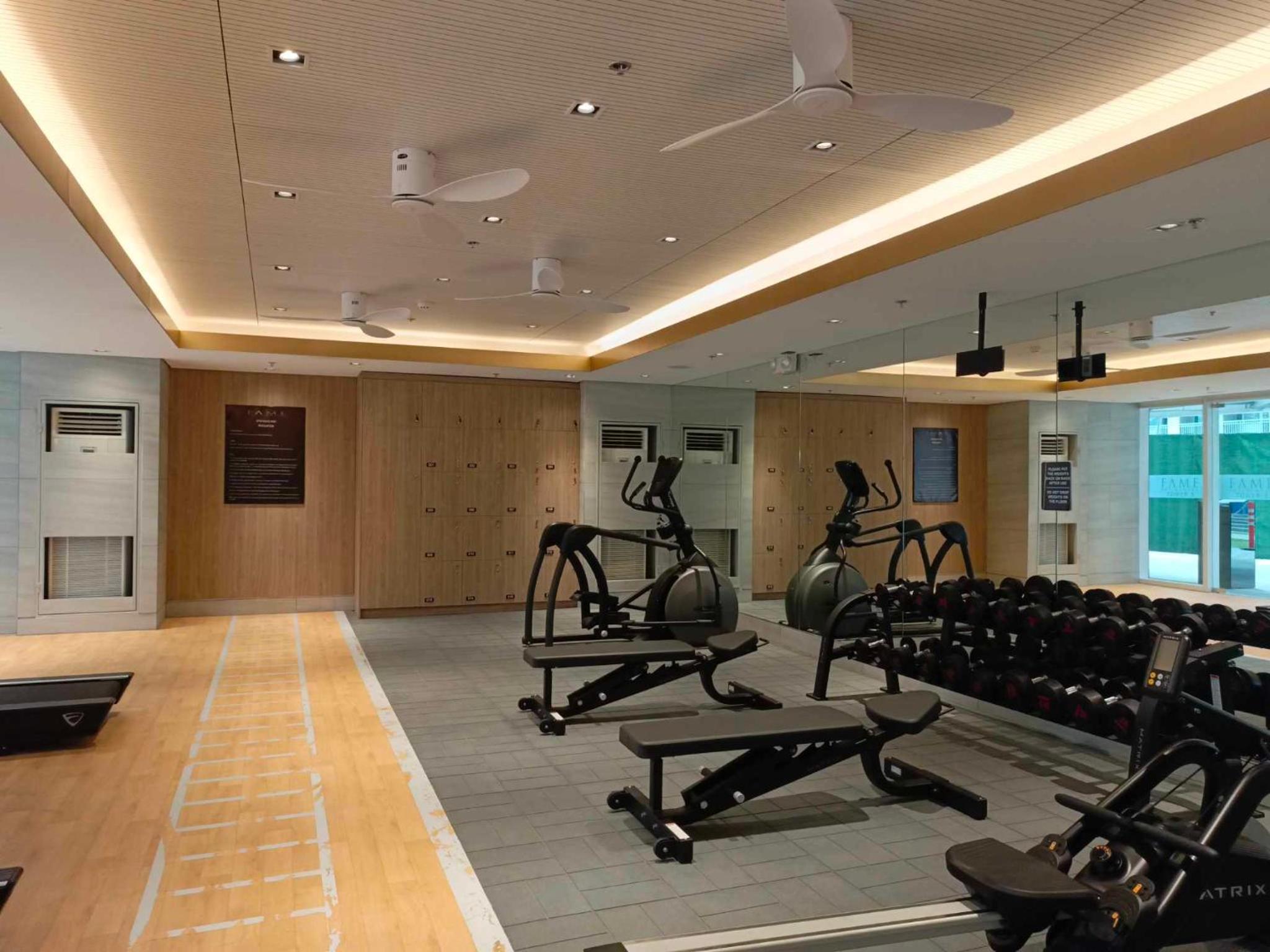 Fame Residences Tower 2 photo 3