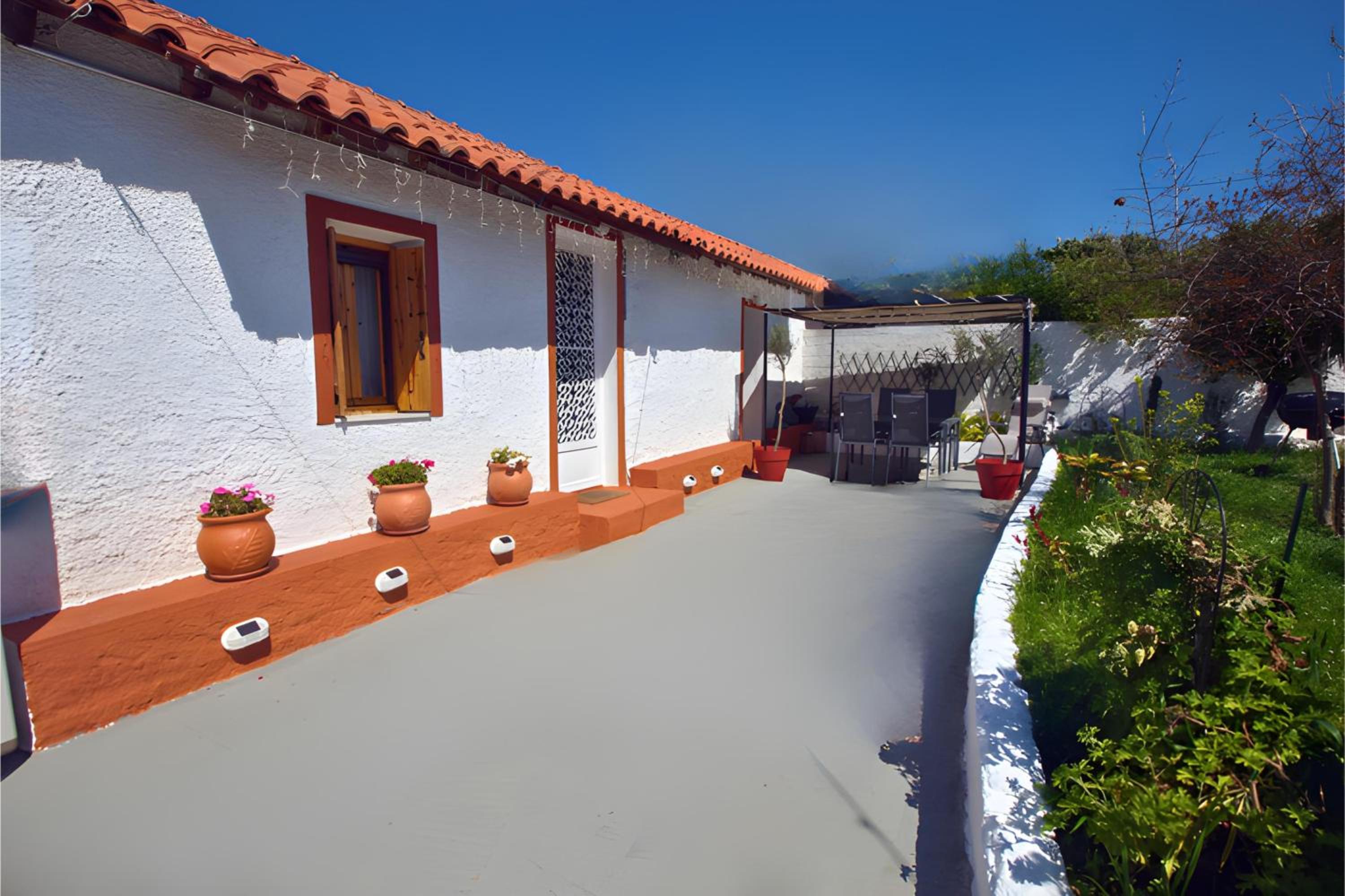 Asini Vacations - Nafplio Cottage-Grandma's Yard - Property Image 3