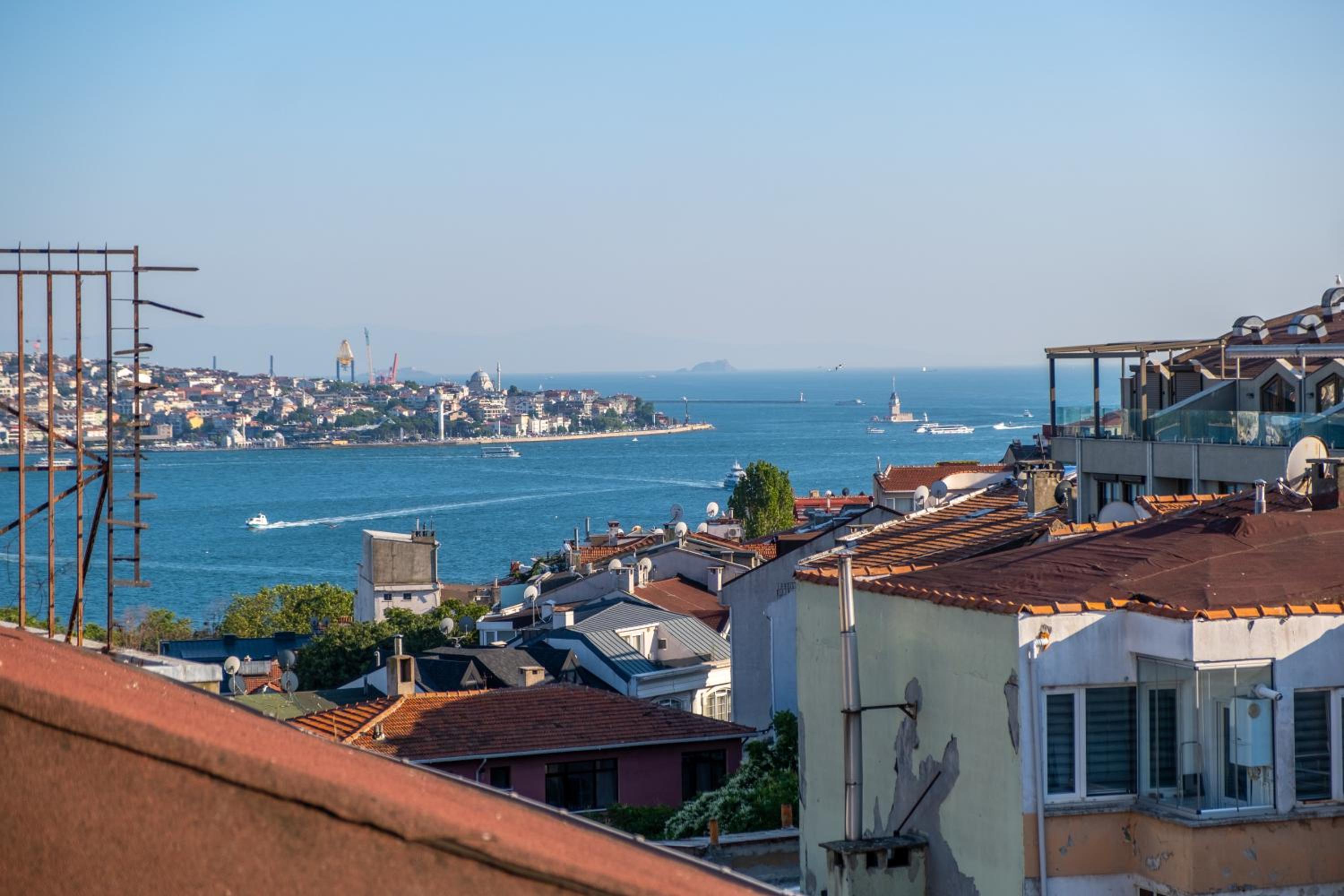 Wind Suit - Image 36