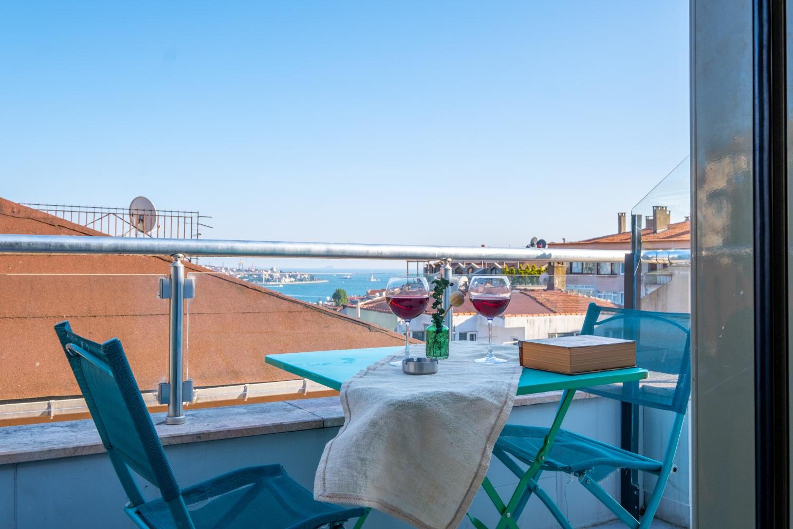 Wind Suit - Image 30