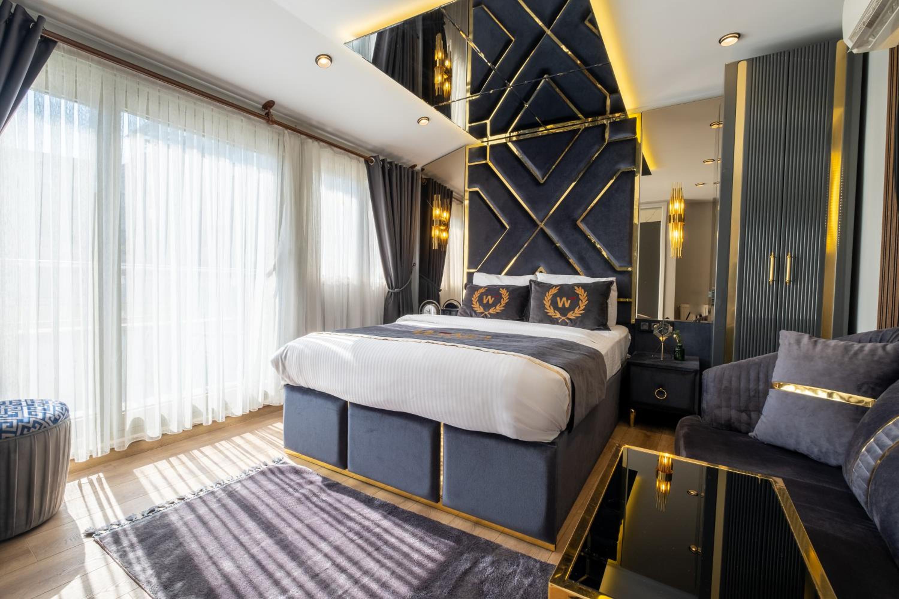 Wind Suit - Image 37