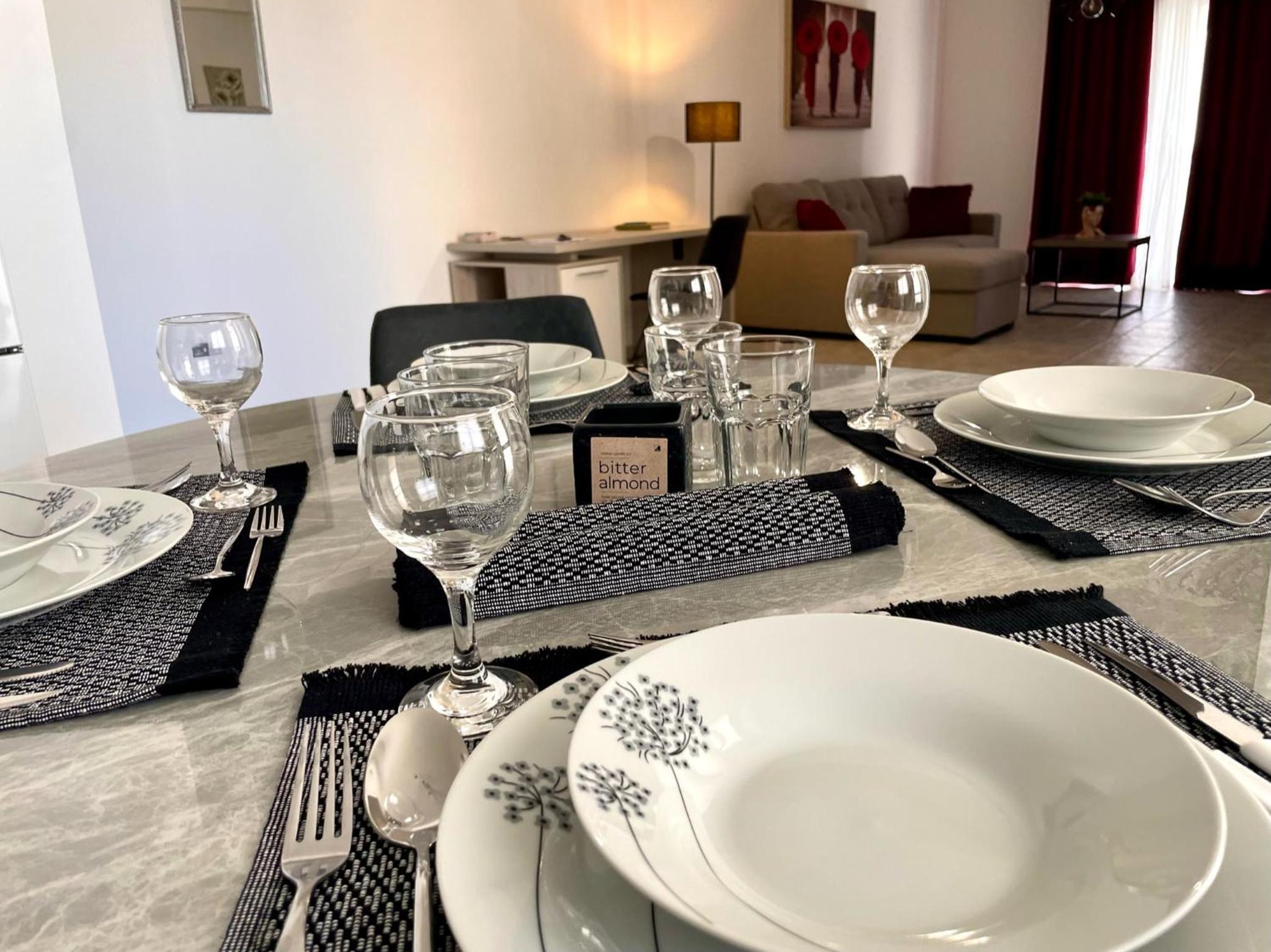 Platform 357 La Vie Royale Charming Apartment