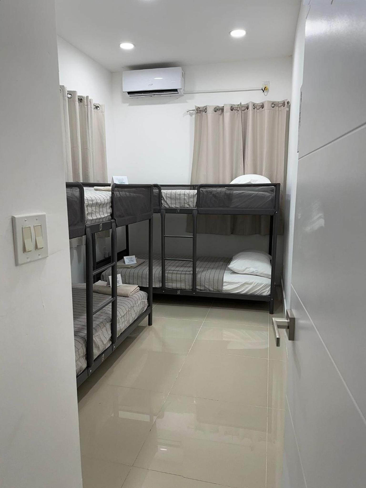 104 Miami Shared Rooms for Women Central Comfortable, Affordable