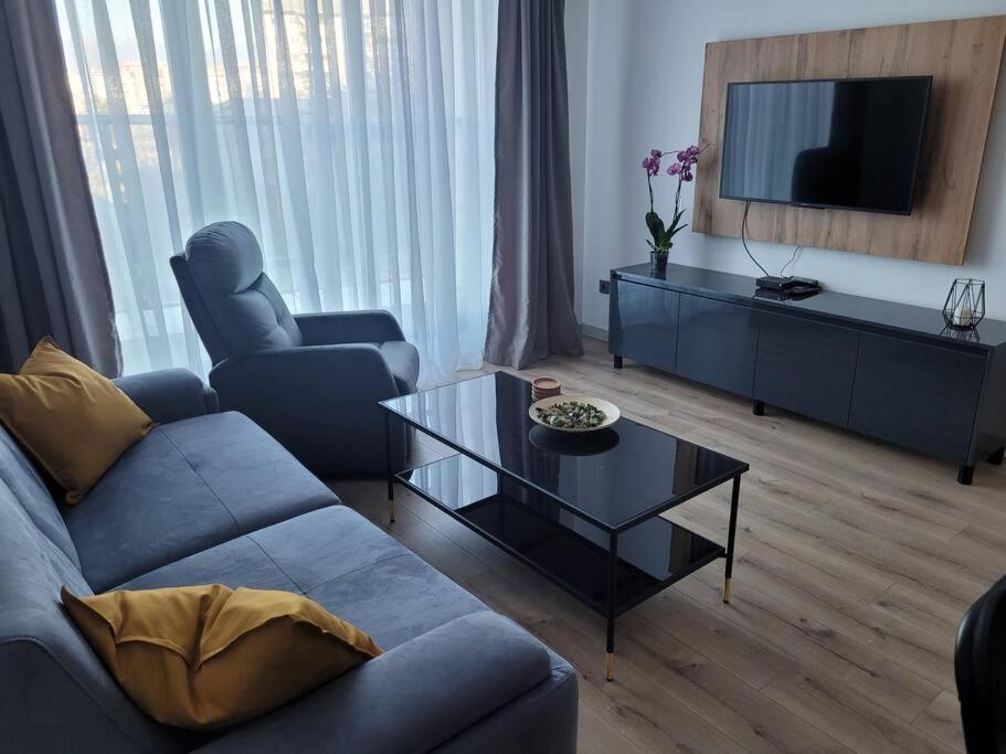 Apollo Sky apartment