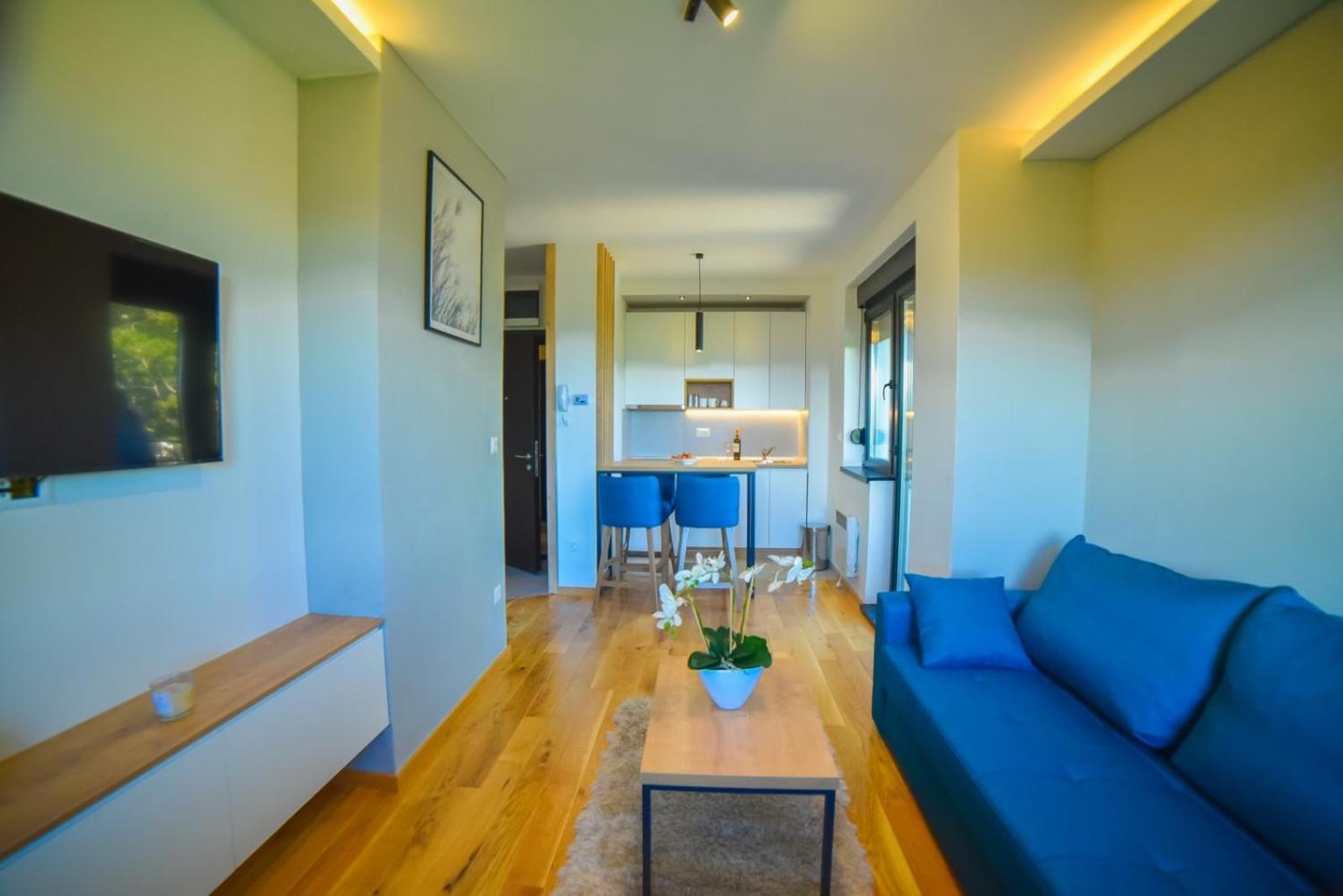 Apartman 57, Titova vila, Zlatibor