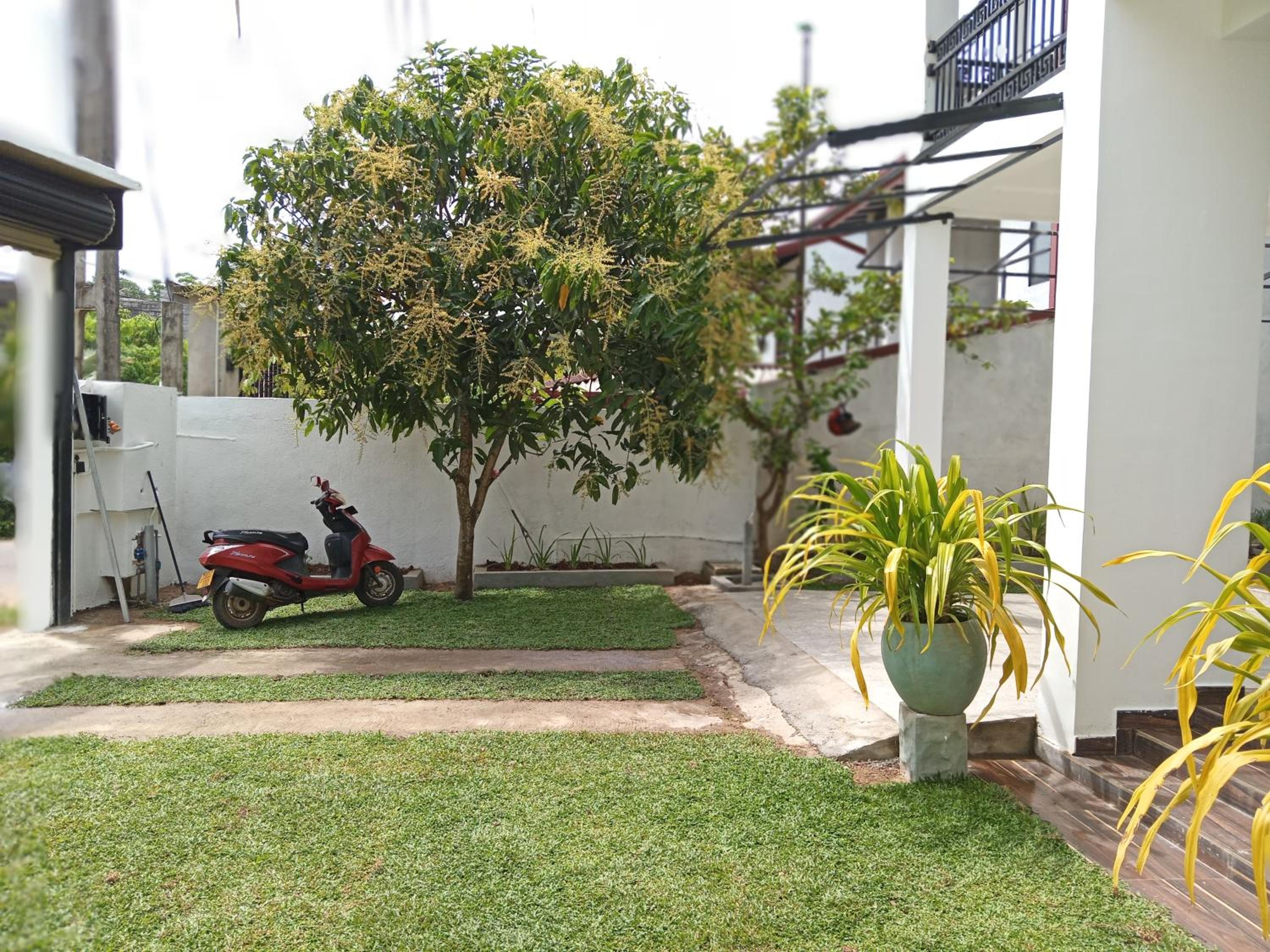 Calm villa-Mirissa North-Kamburugamuwa-Nearest Madihe East