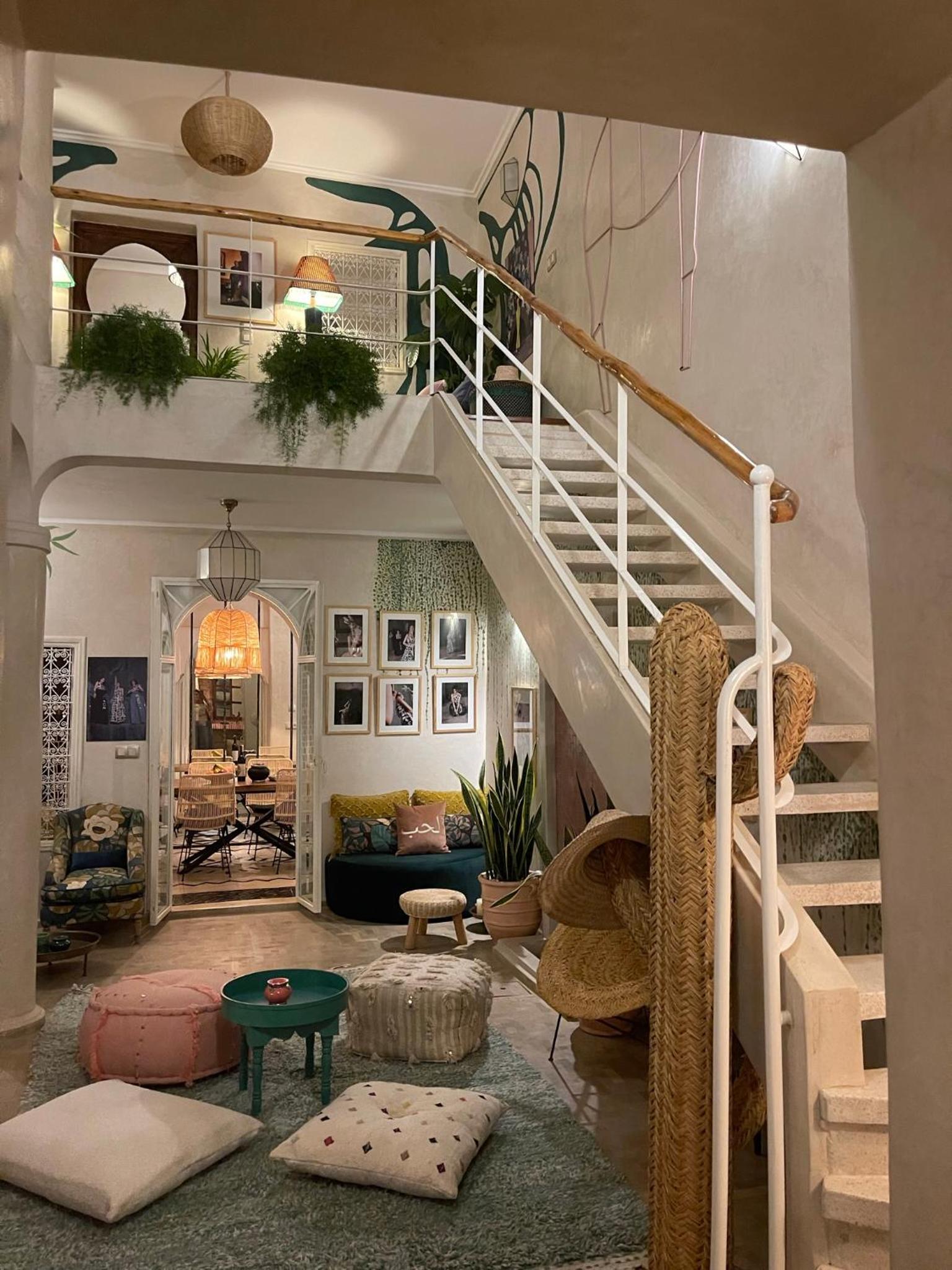 lounge